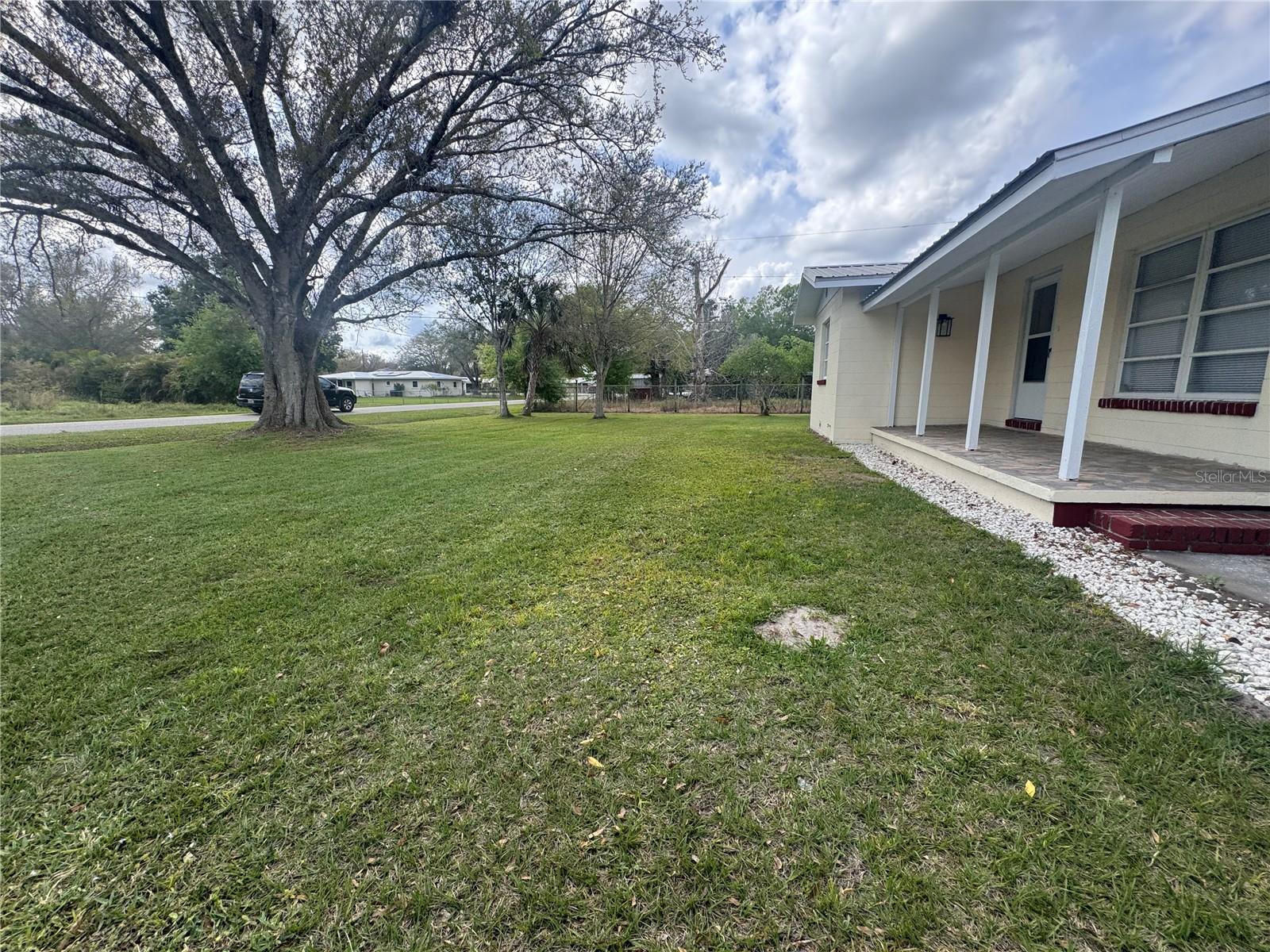 1327 SE VERMONT AVE, ARCADIA, FL, 34266