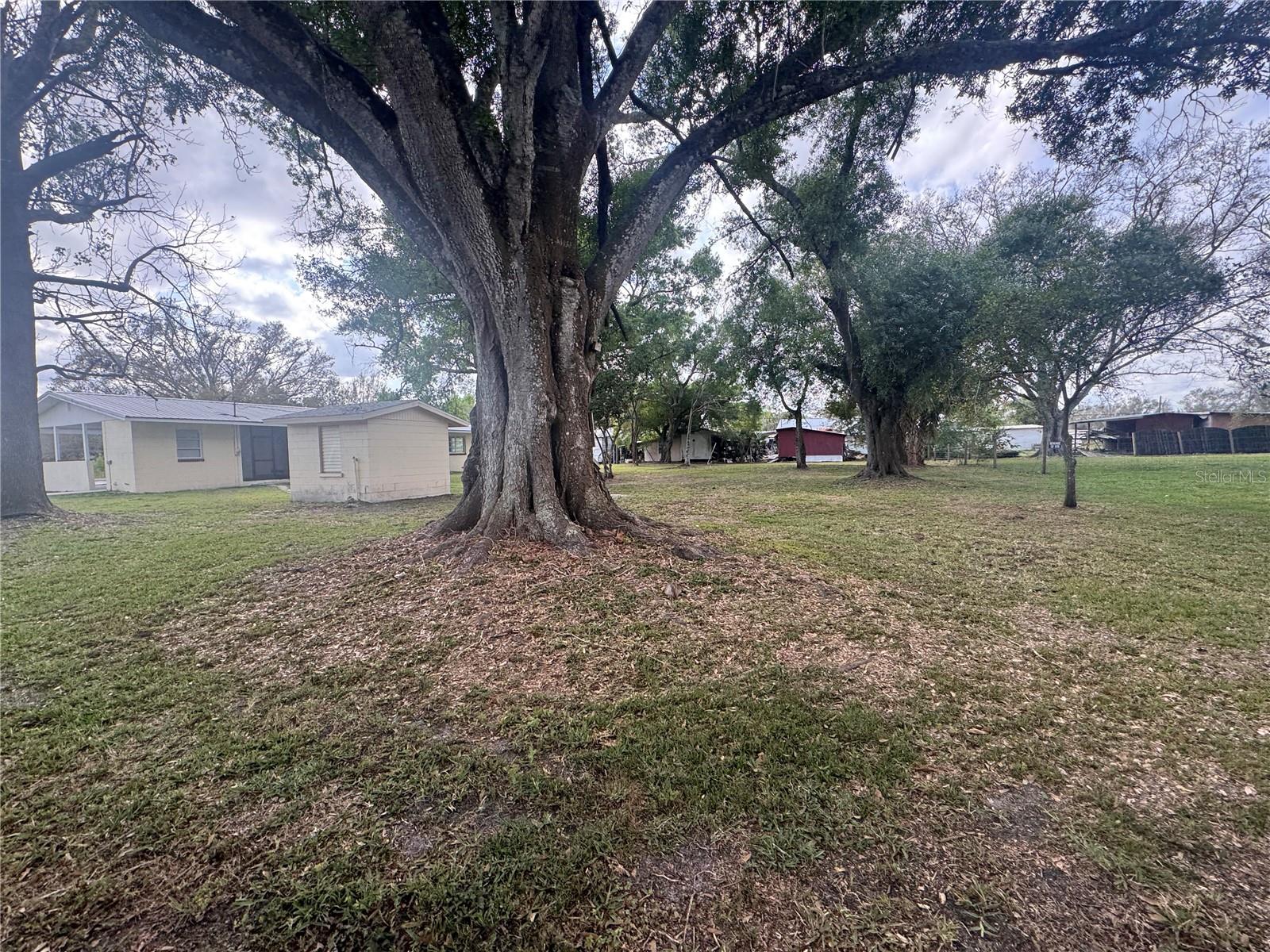 1327 SE VERMONT AVE, ARCADIA, FL, 34266