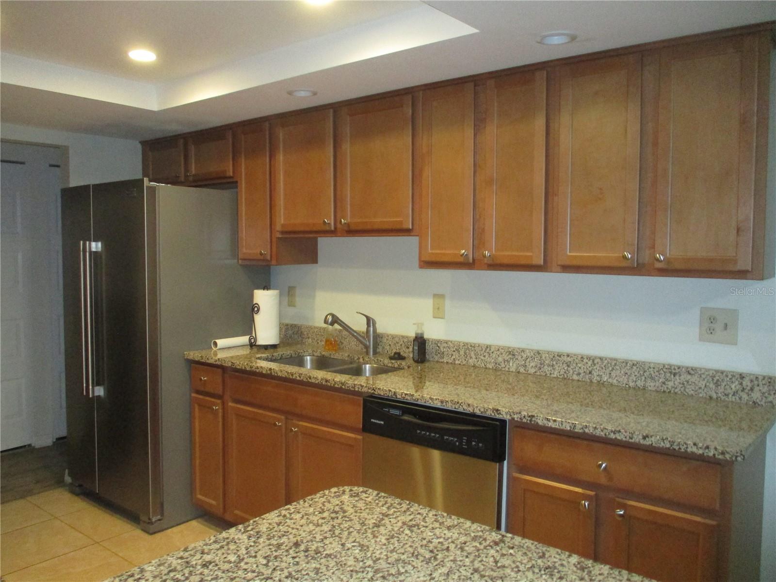 1009 HAREFIELD CIR, SUN CITY CENTER, FL, 33573
