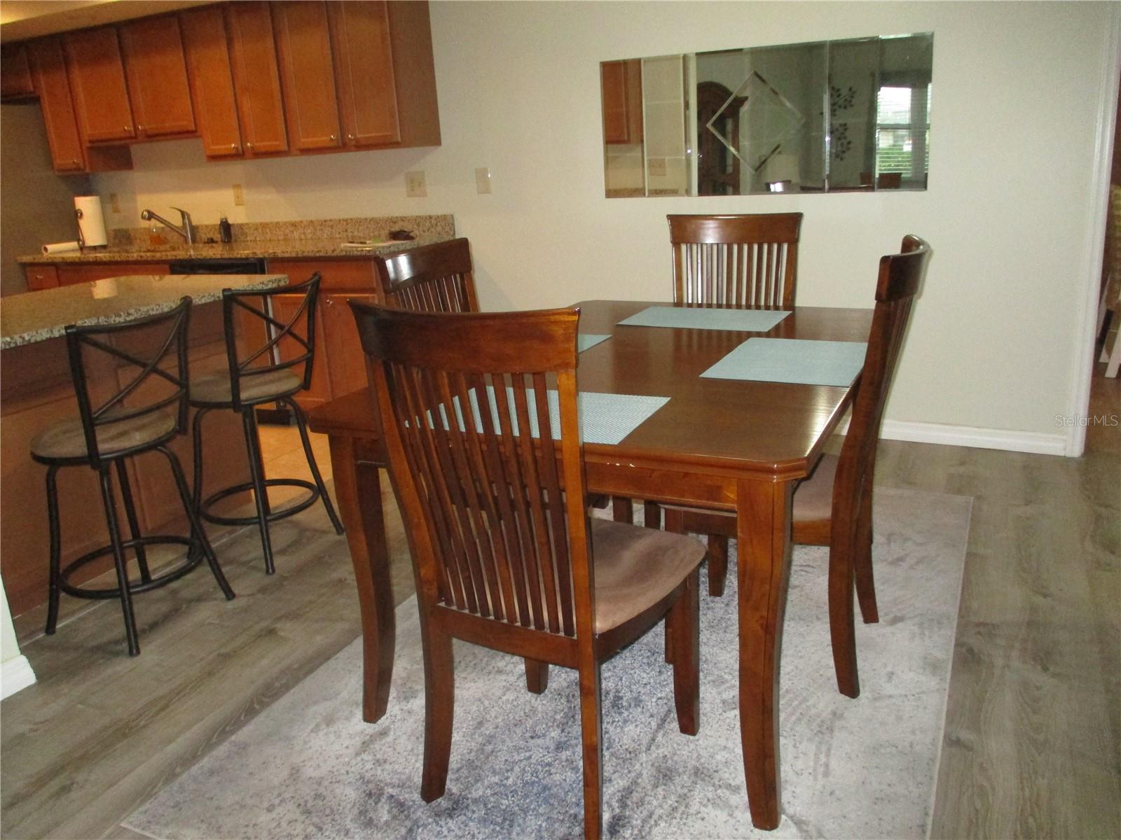 1009 HAREFIELD CIR, SUN CITY CENTER, FL, 33573