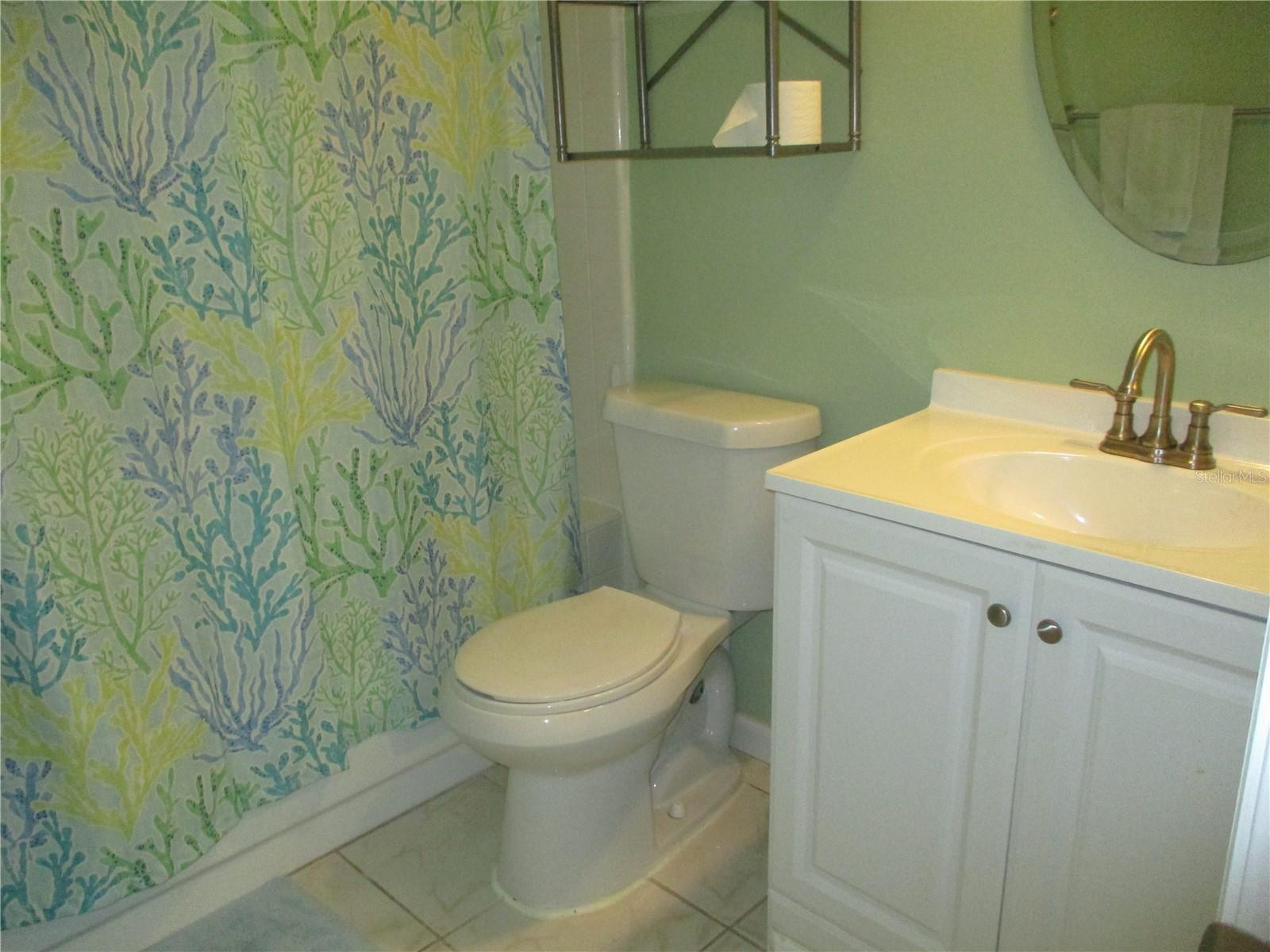 1009 HAREFIELD CIR, SUN CITY CENTER, FL, 33573