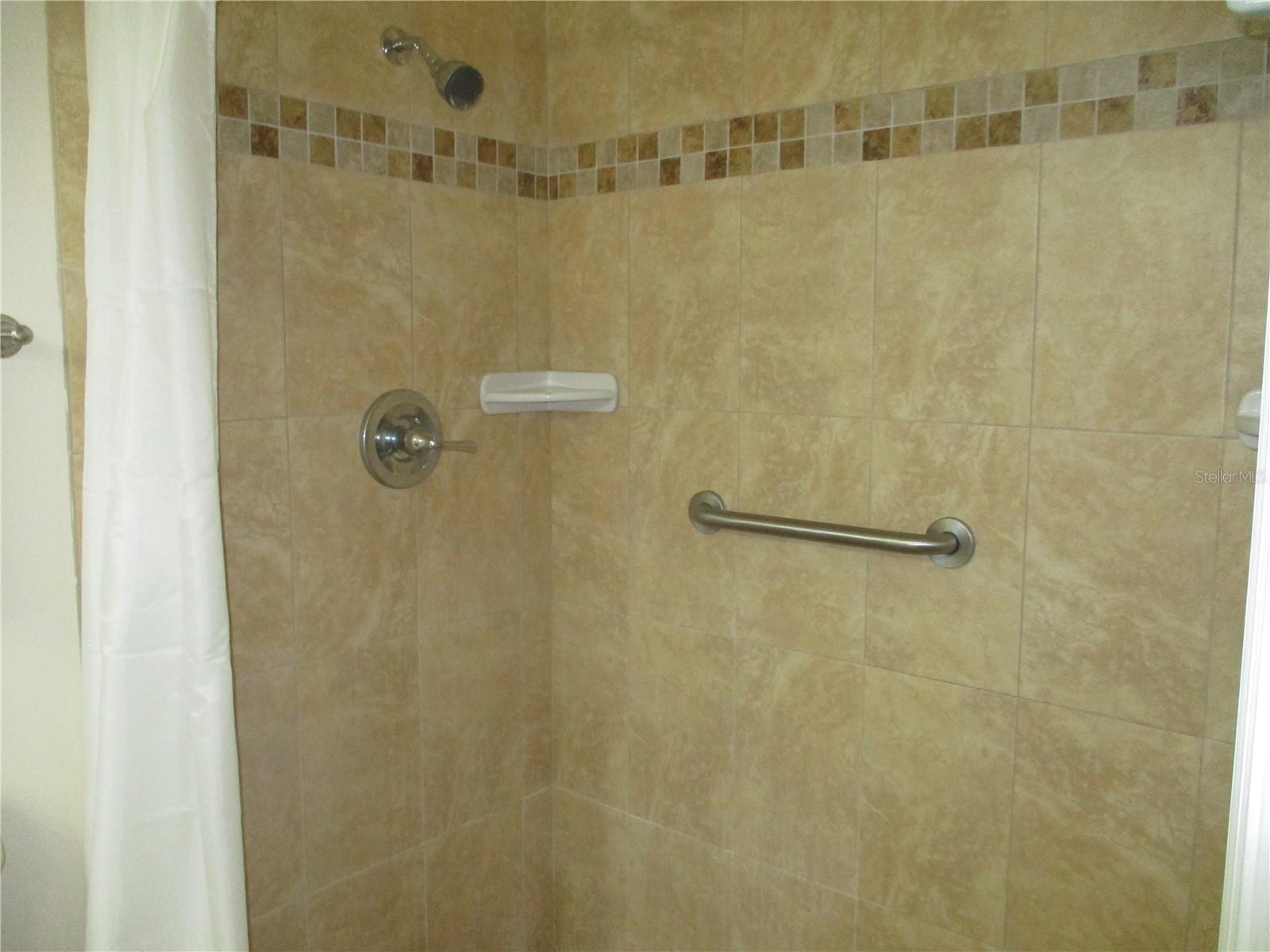 1009 HAREFIELD CIR, SUN CITY CENTER, FL, 33573