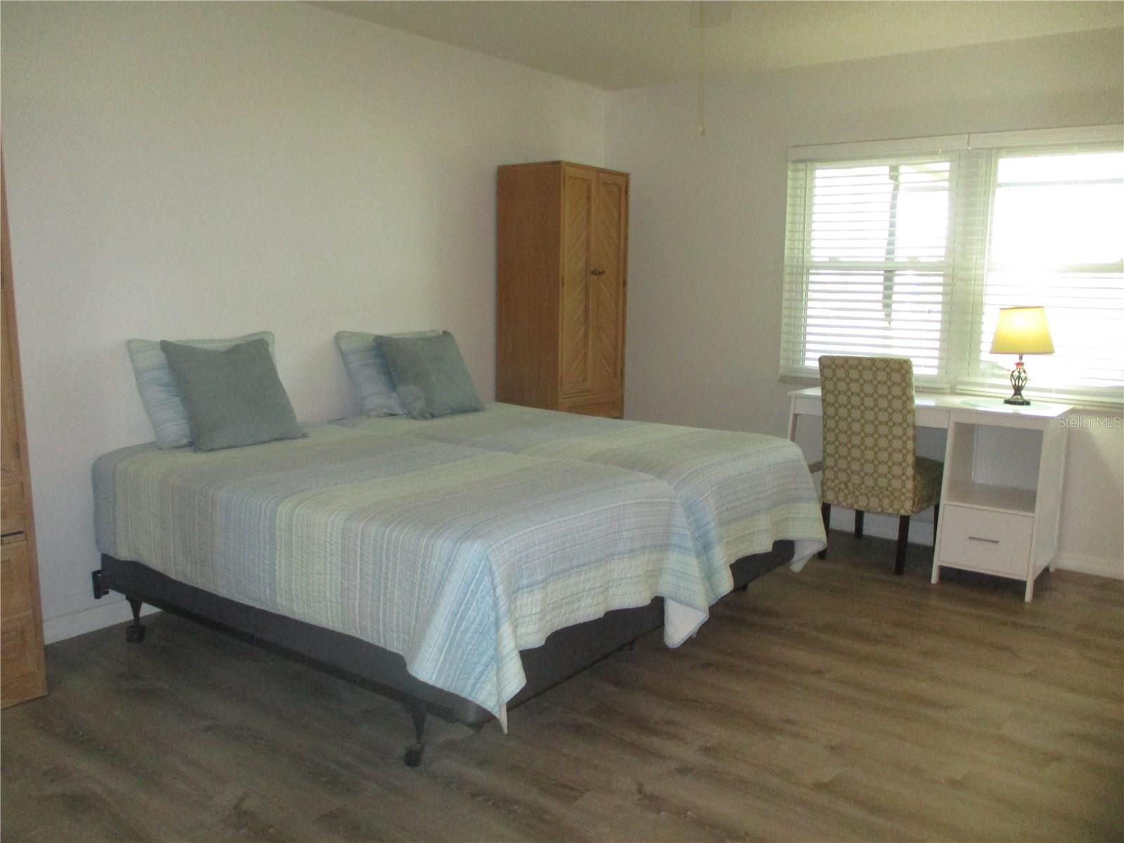 1009 HAREFIELD CIR, SUN CITY CENTER, FL, 33573