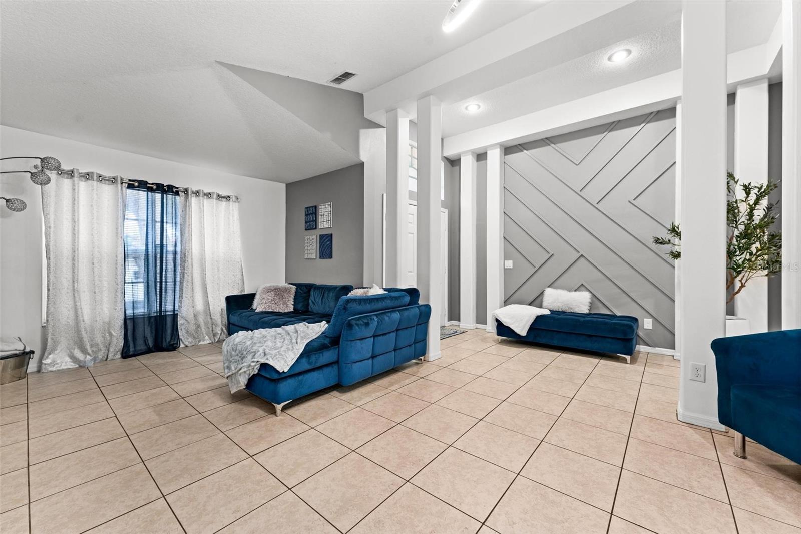 2234 ROCKWOOD DR, APOPKA, FL, 32703