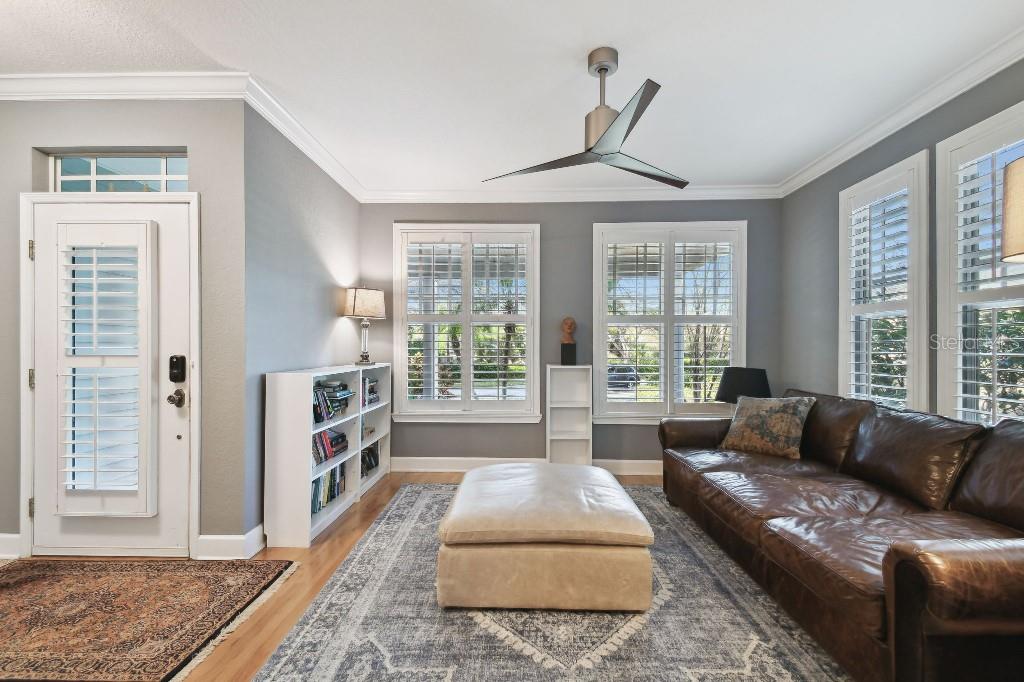 2902 BAYSHORE VISTA DR, TAMPA, FL, 33611