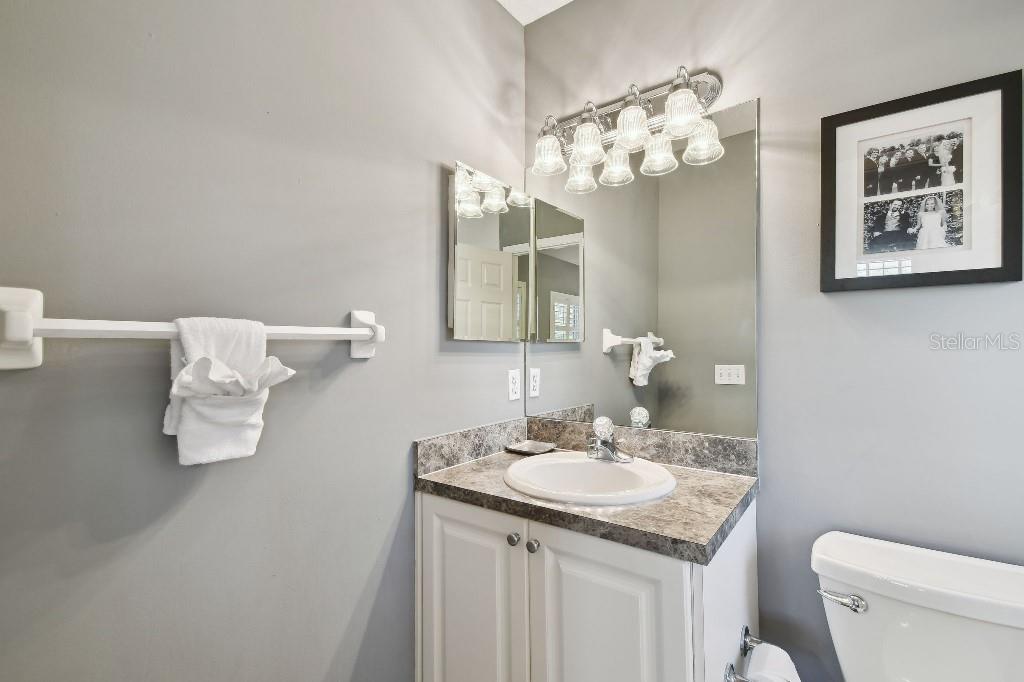 2902 BAYSHORE VISTA DR, TAMPA, FL, 33611