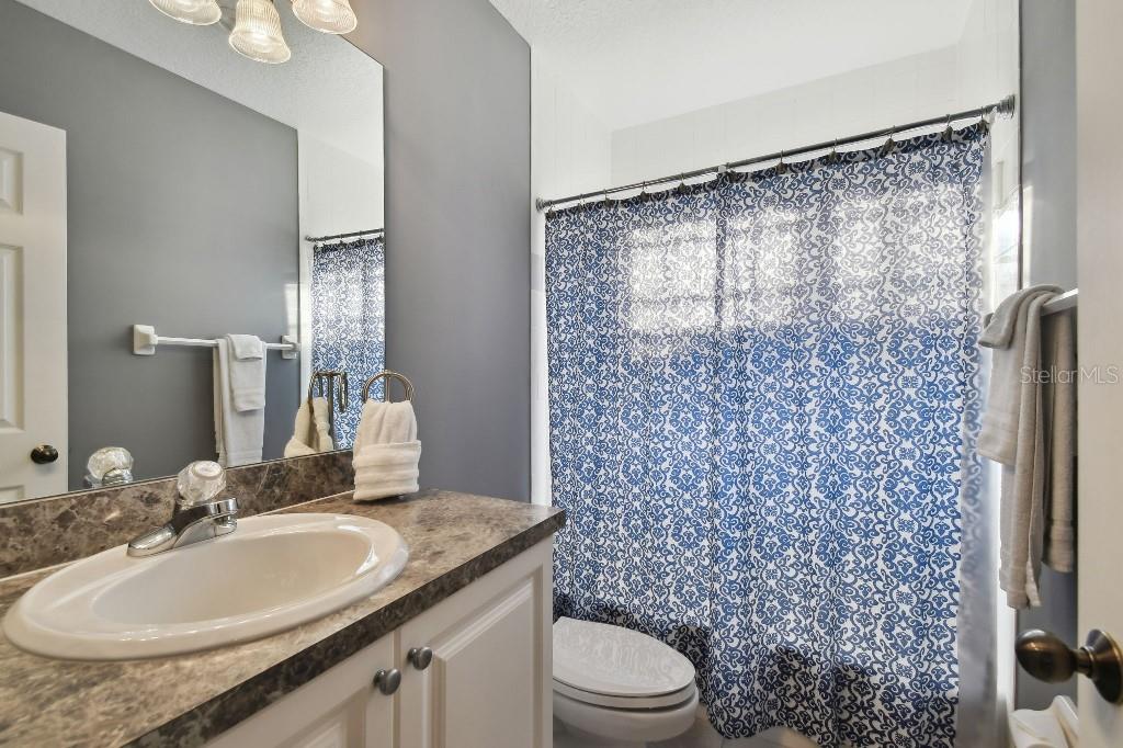 2902 BAYSHORE VISTA DR, TAMPA, FL, 33611