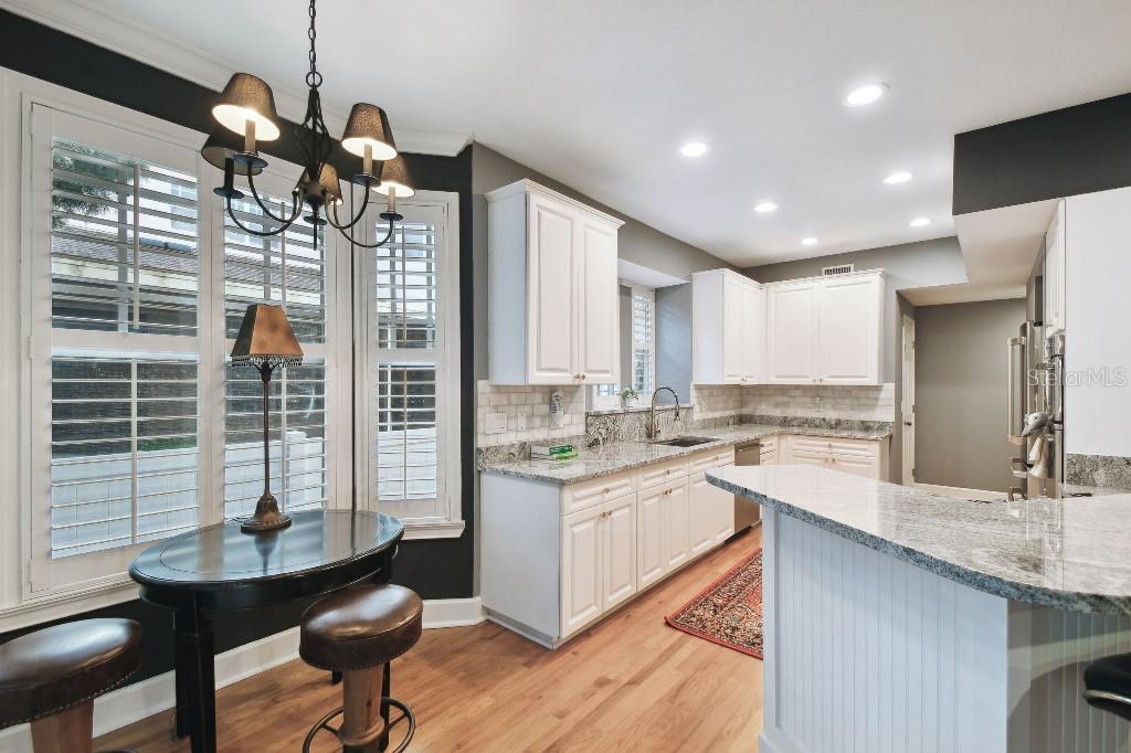2902 BAYSHORE VISTA DR, TAMPA, FL, 33611