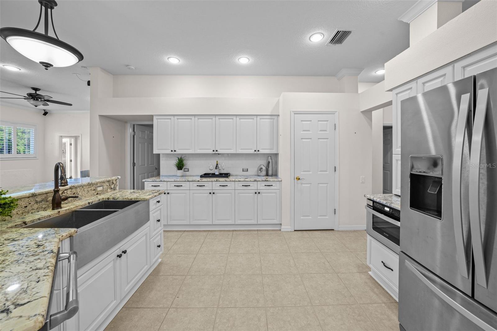 11815 MARBLEHEAD DR, TAMPA, FL, 33626