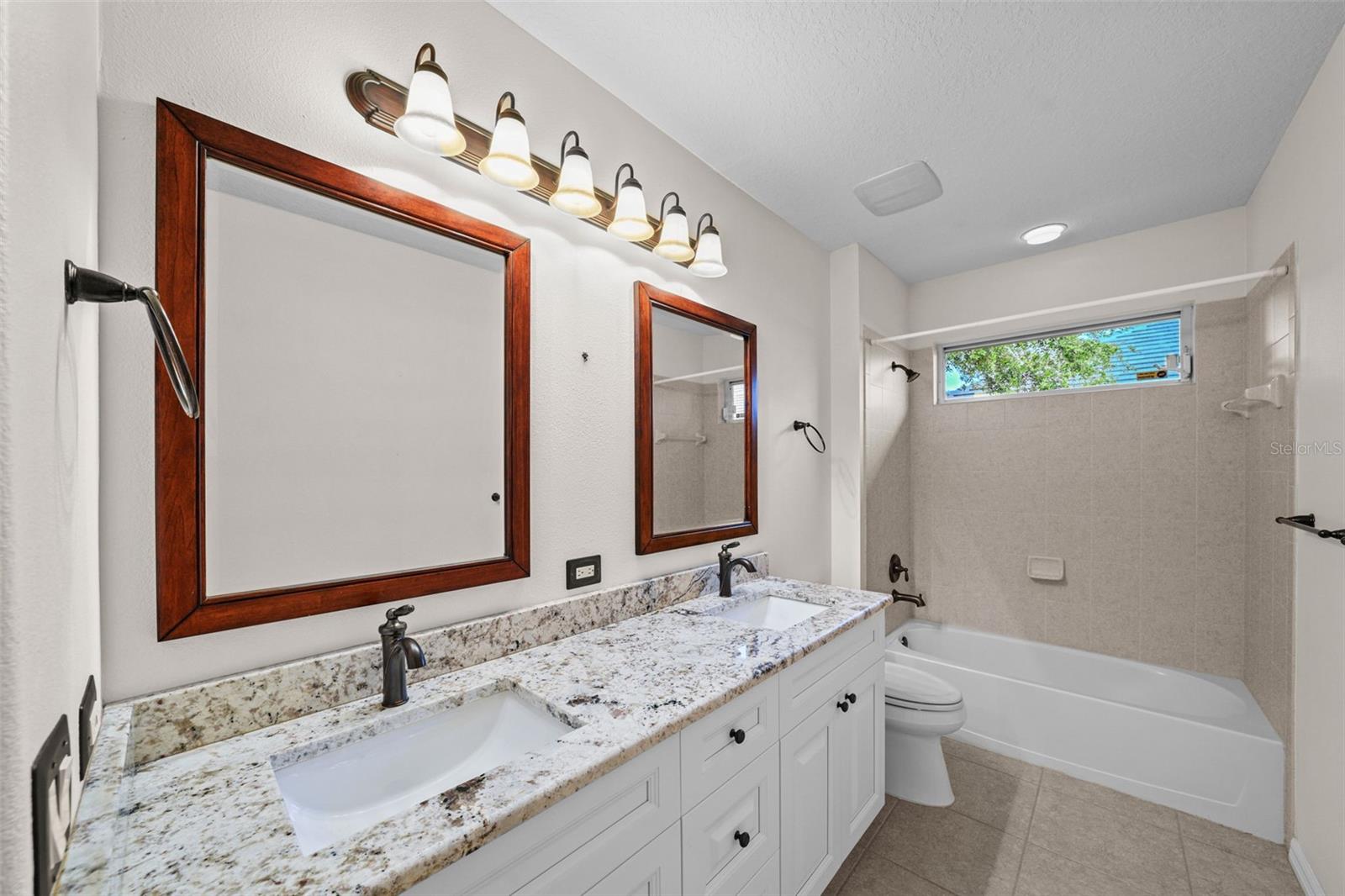 11815 MARBLEHEAD DR, TAMPA, FL, 33626