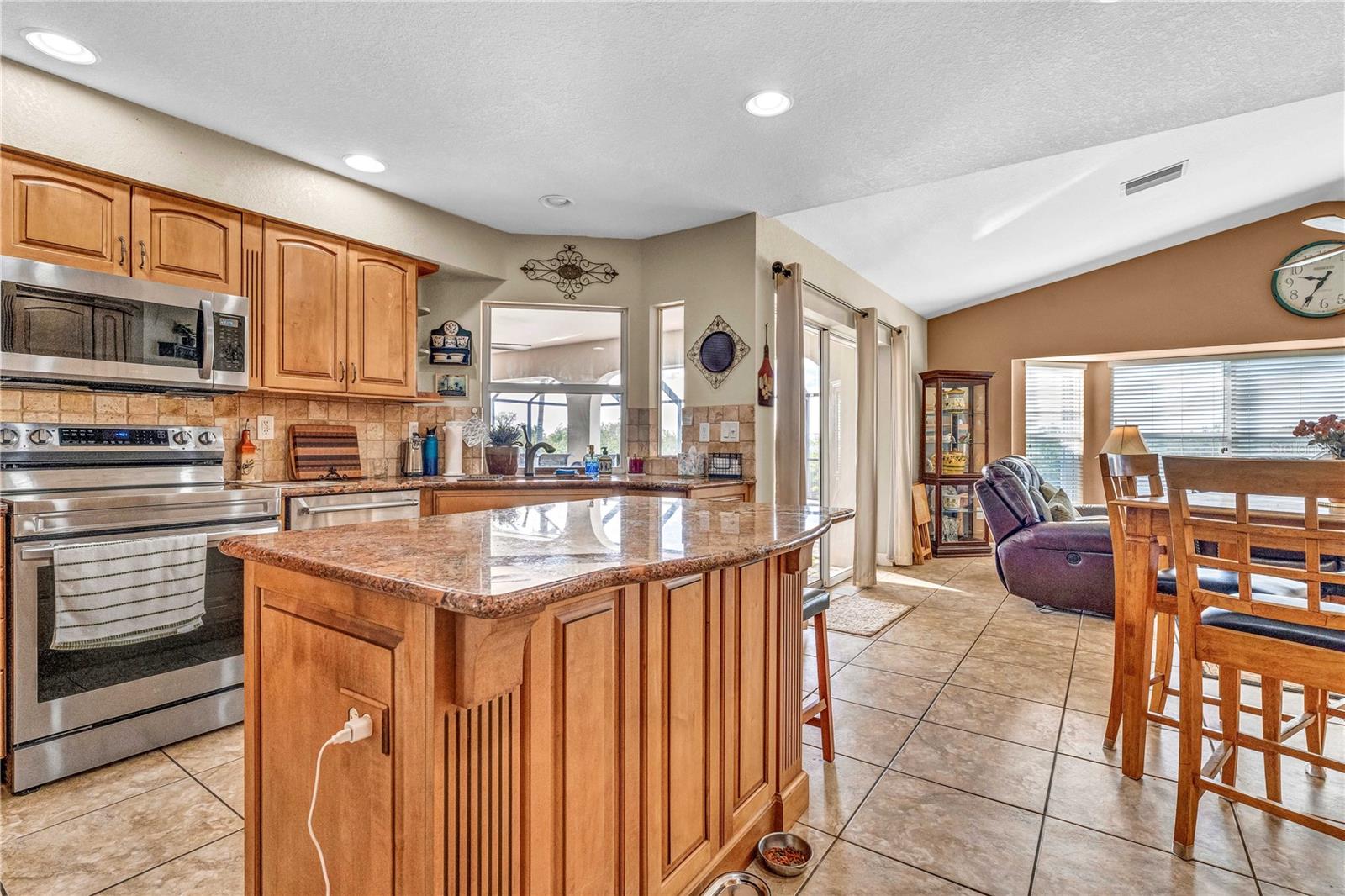 19171 AVIATION CT, PORT CHARLOTTE, FL, 33948