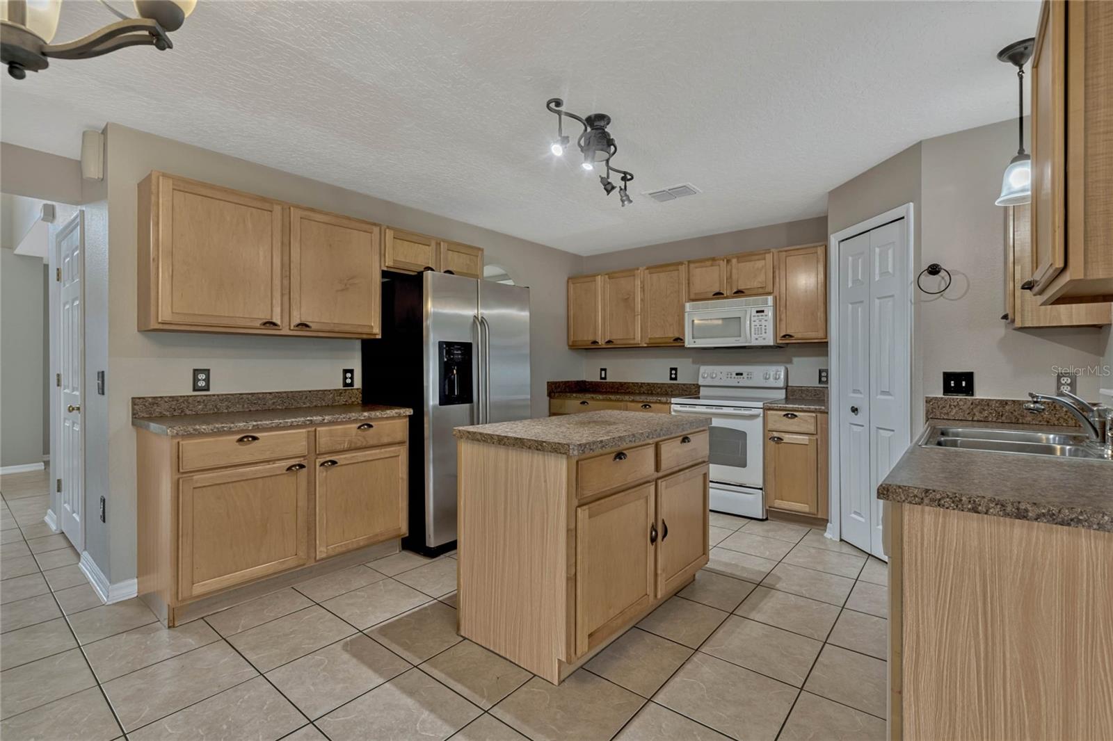 1787 SUNSET RIDGE DR, MASCOTTE, FL, 34753