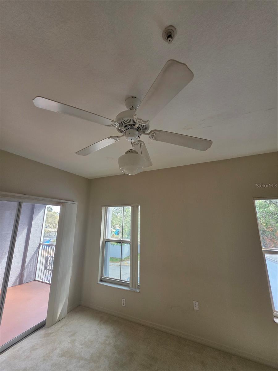 5024 SUNRIDGE PALMS DR #101, TAMPA, FL, 33617