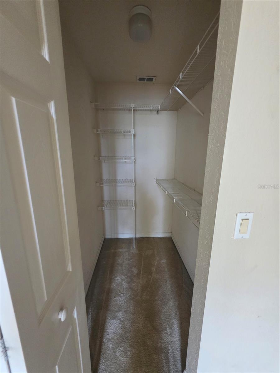 5024 SUNRIDGE PALMS DR #101, TAMPA, FL, 33617