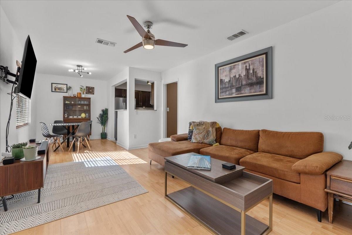 1627 TRIANGLE AVE, ORLANDO, FL, 32806