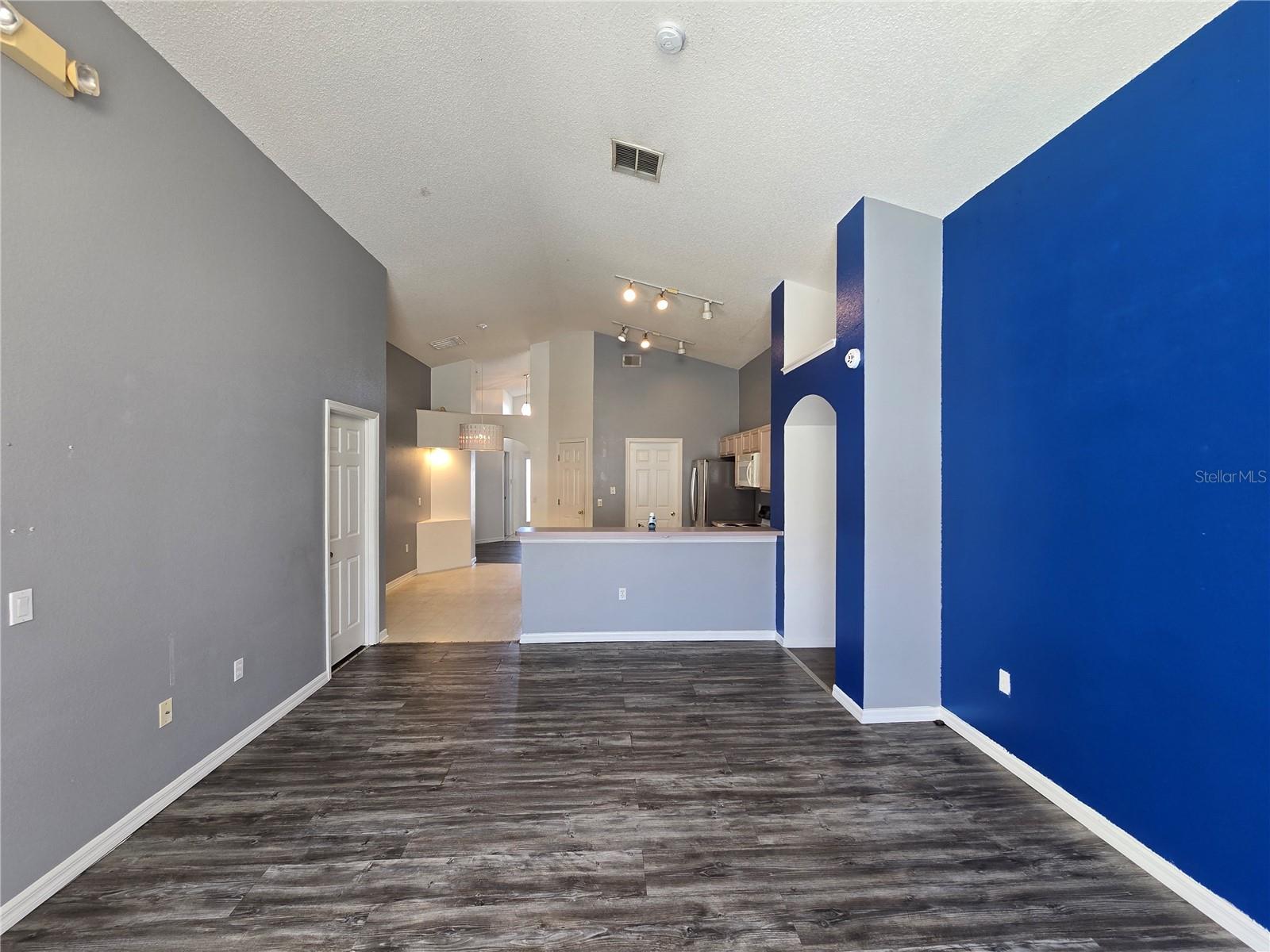 252 SADDLE RIDGE DR, DAVENPORT, FL, 33896
