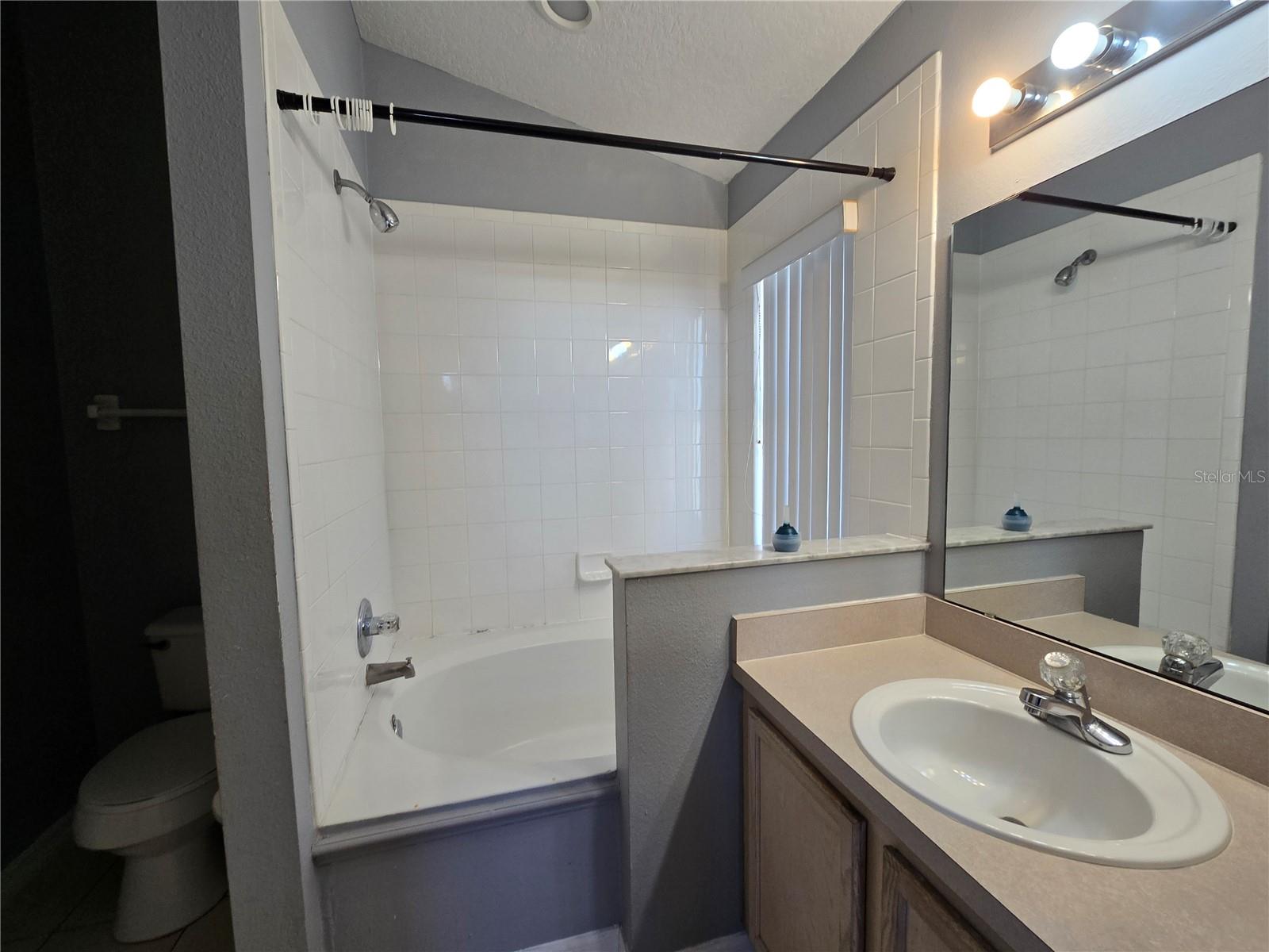 252 SADDLE RIDGE DR, DAVENPORT, FL, 33896