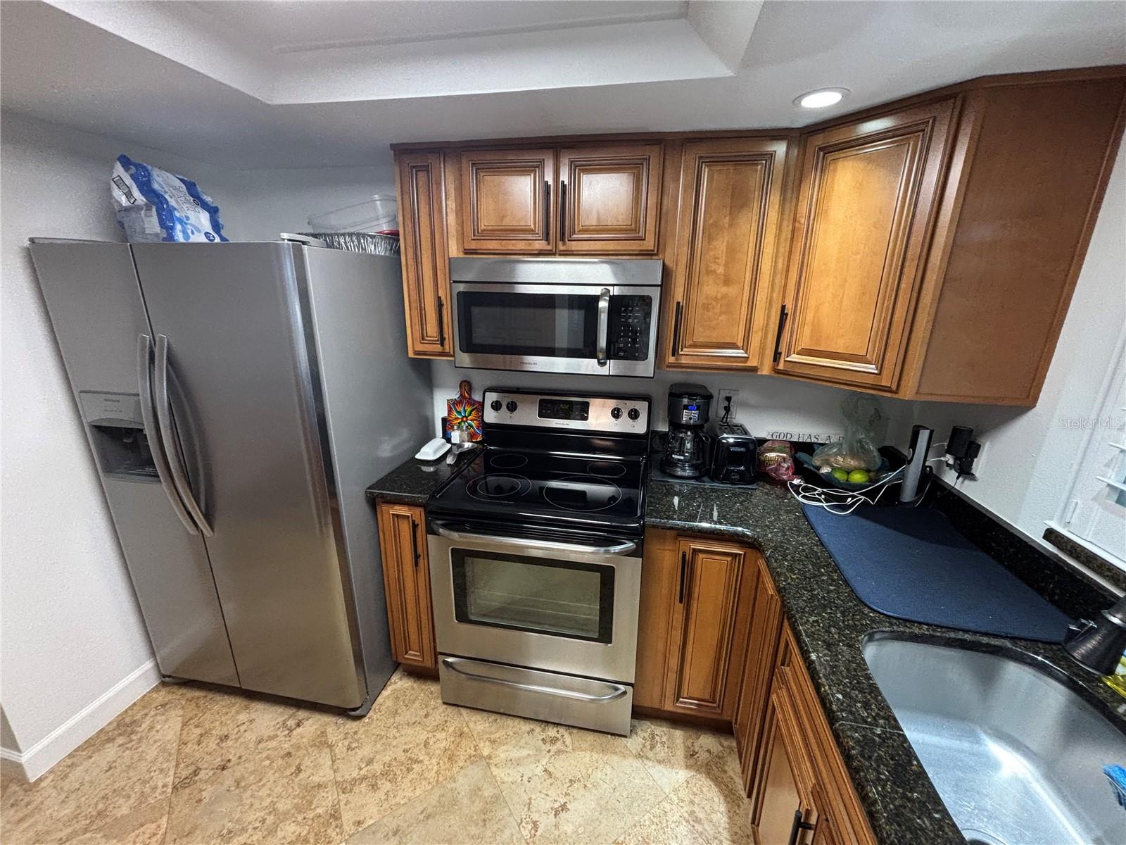 8823 BAY POINTE DR #205, TAMPA, FL, 33615