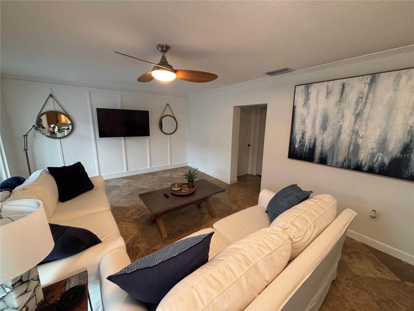 8823 BAY POINTE DR #205, TAMPA, FL, 33615