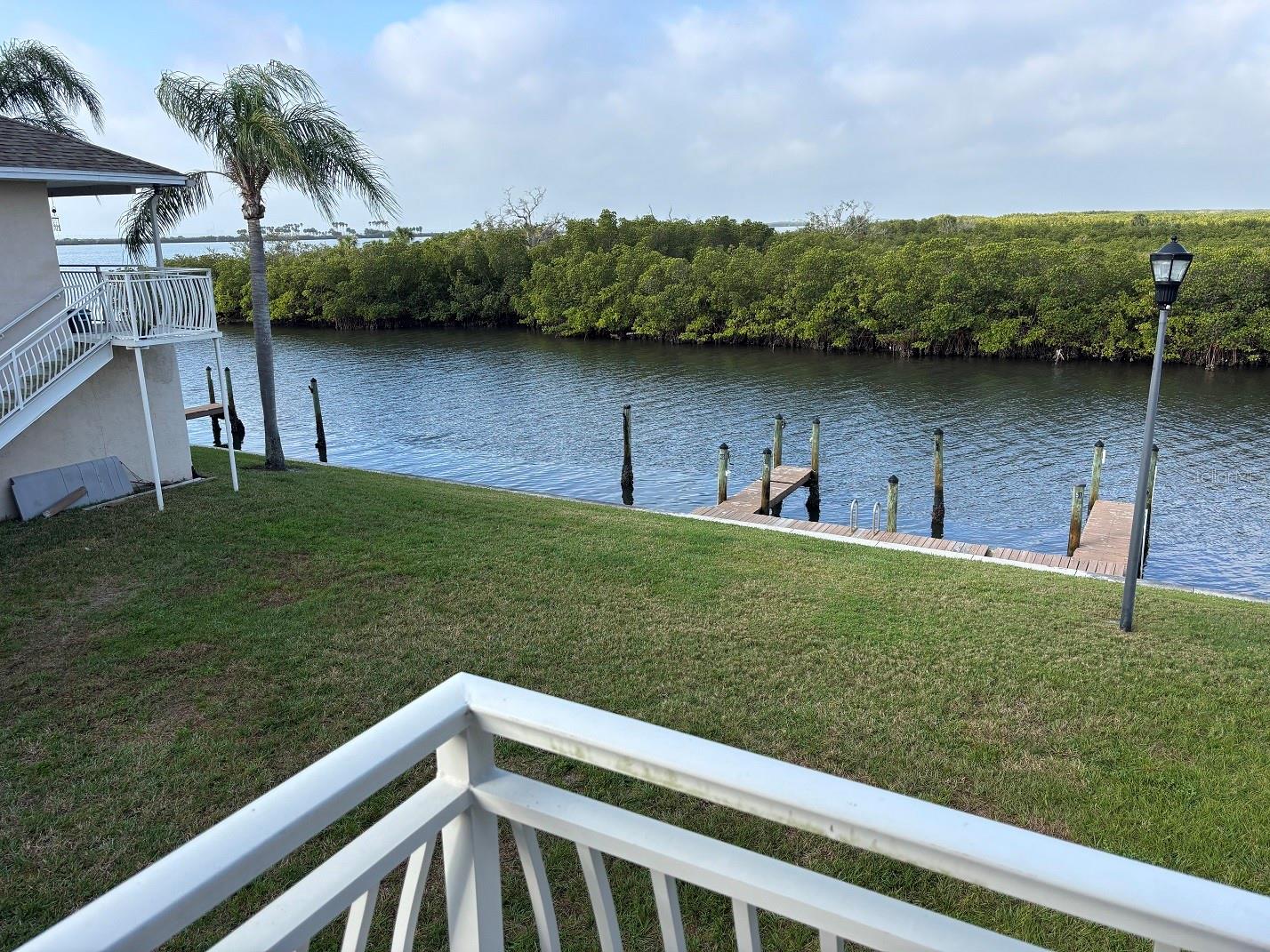 8823 BAY POINTE DR #205, TAMPA, FL, 33615
