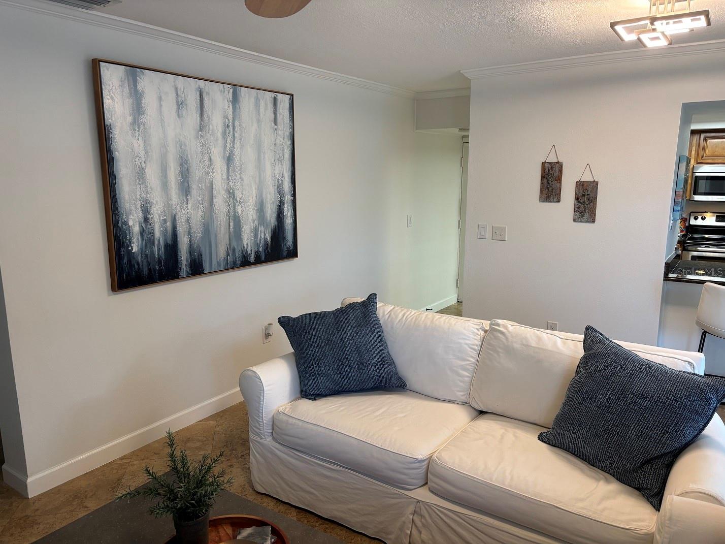 8823 BAY POINTE DR #205, TAMPA, FL, 33615