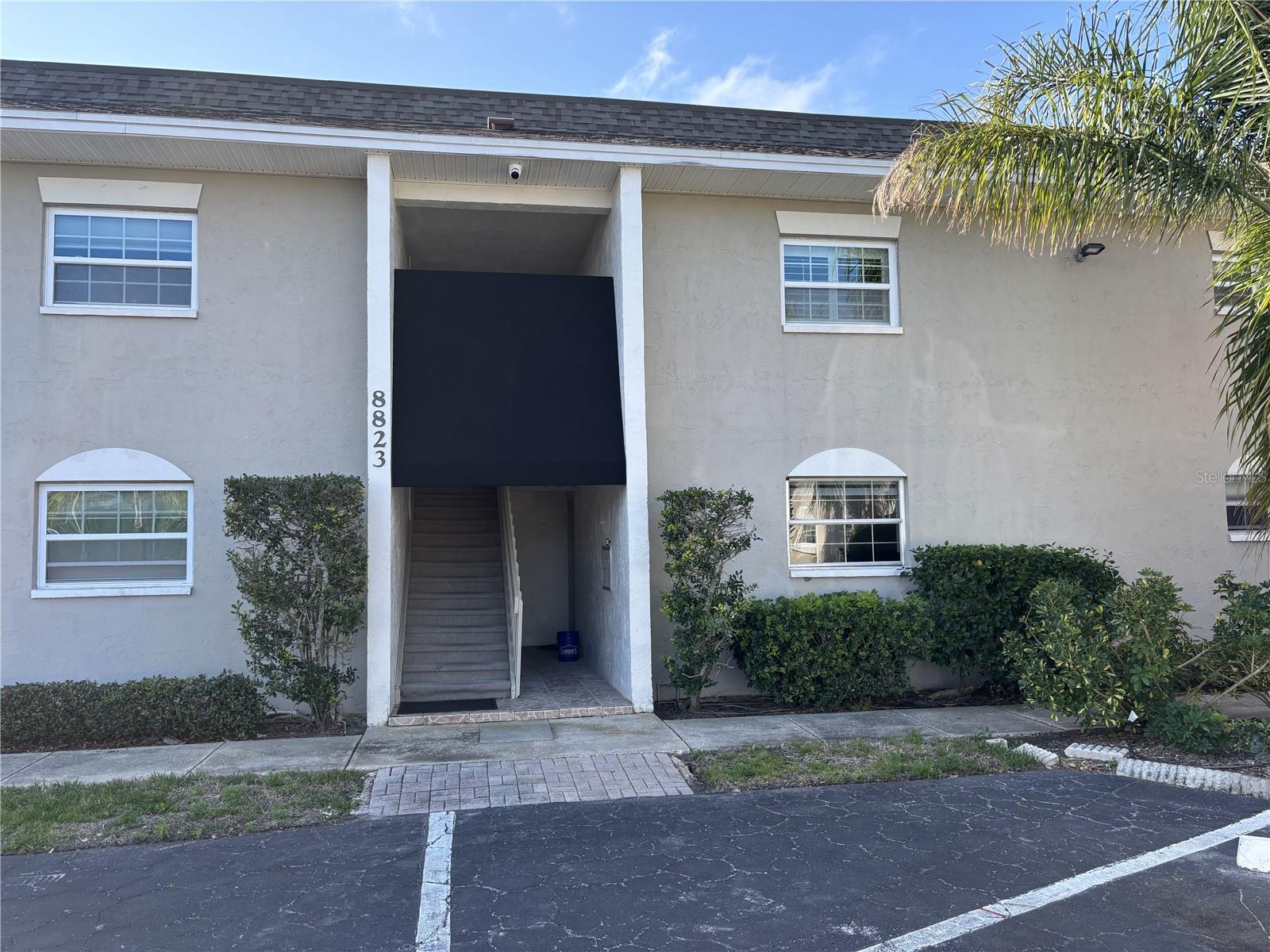8823 BAY POINTE DR #205, TAMPA, FL, 33615