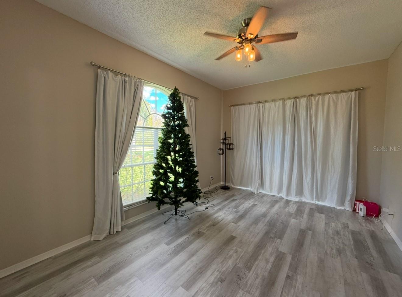 284 HEMINGWAY DR, OLDSMAR, FL, 34677