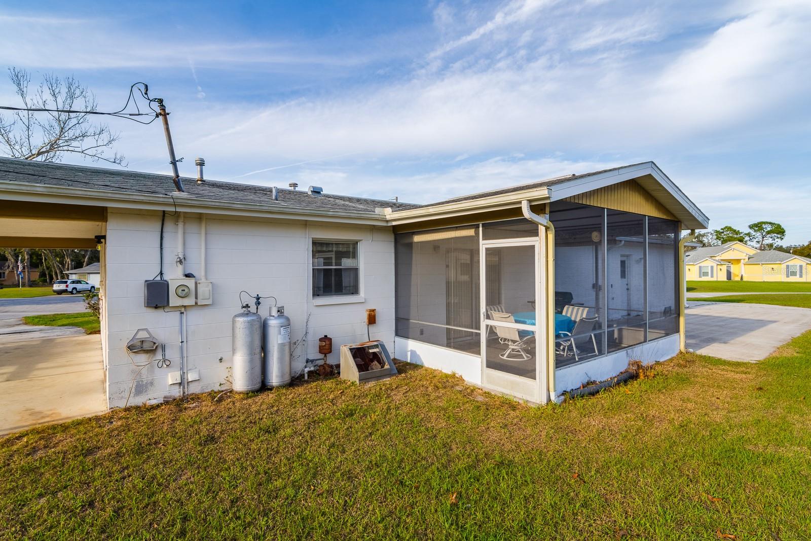 9170 DUPONT AVE, SPRING HILL, FL, 34608