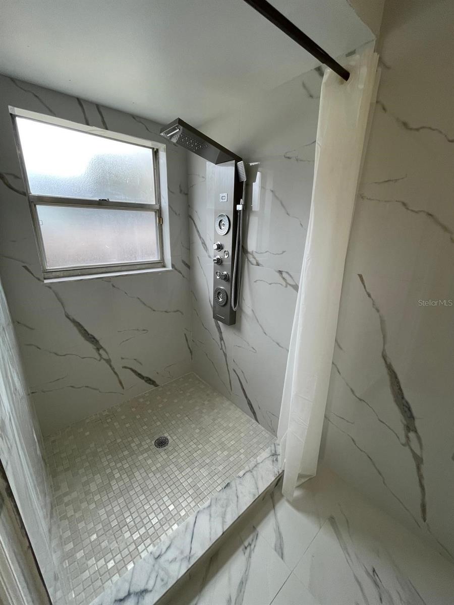 9142 SABAL PALM CIR, WINDERMERE, FL, 34786