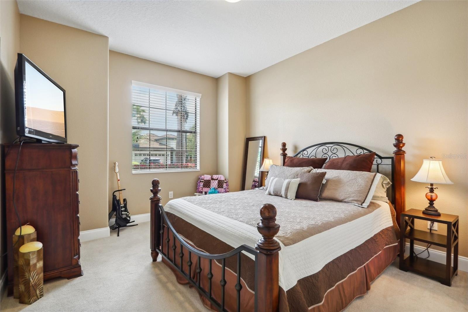 1304 SEA PINES WAY, DAVENPORT, FL, 33896