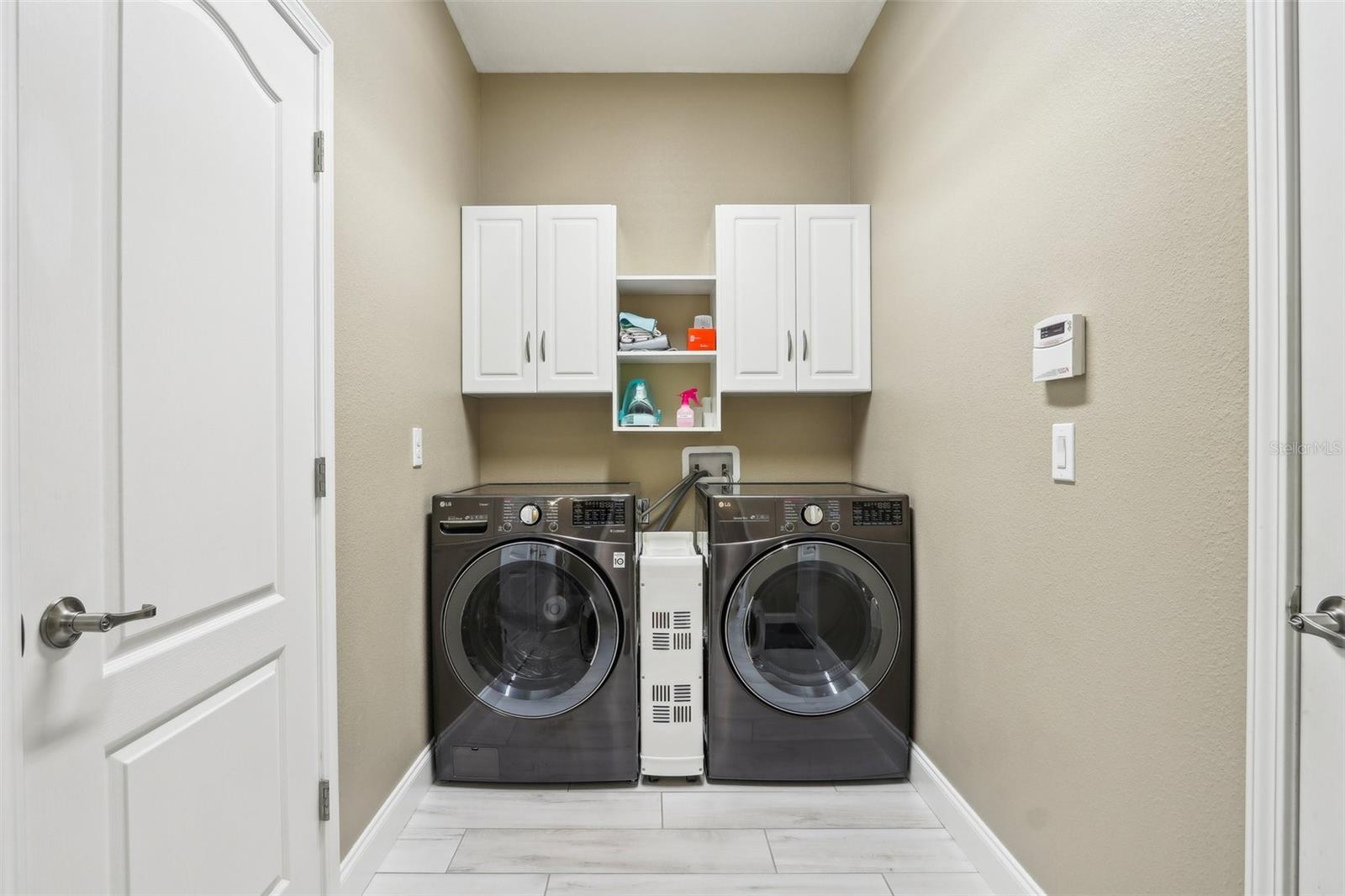 1304 SEA PINES WAY, DAVENPORT, FL, 33896