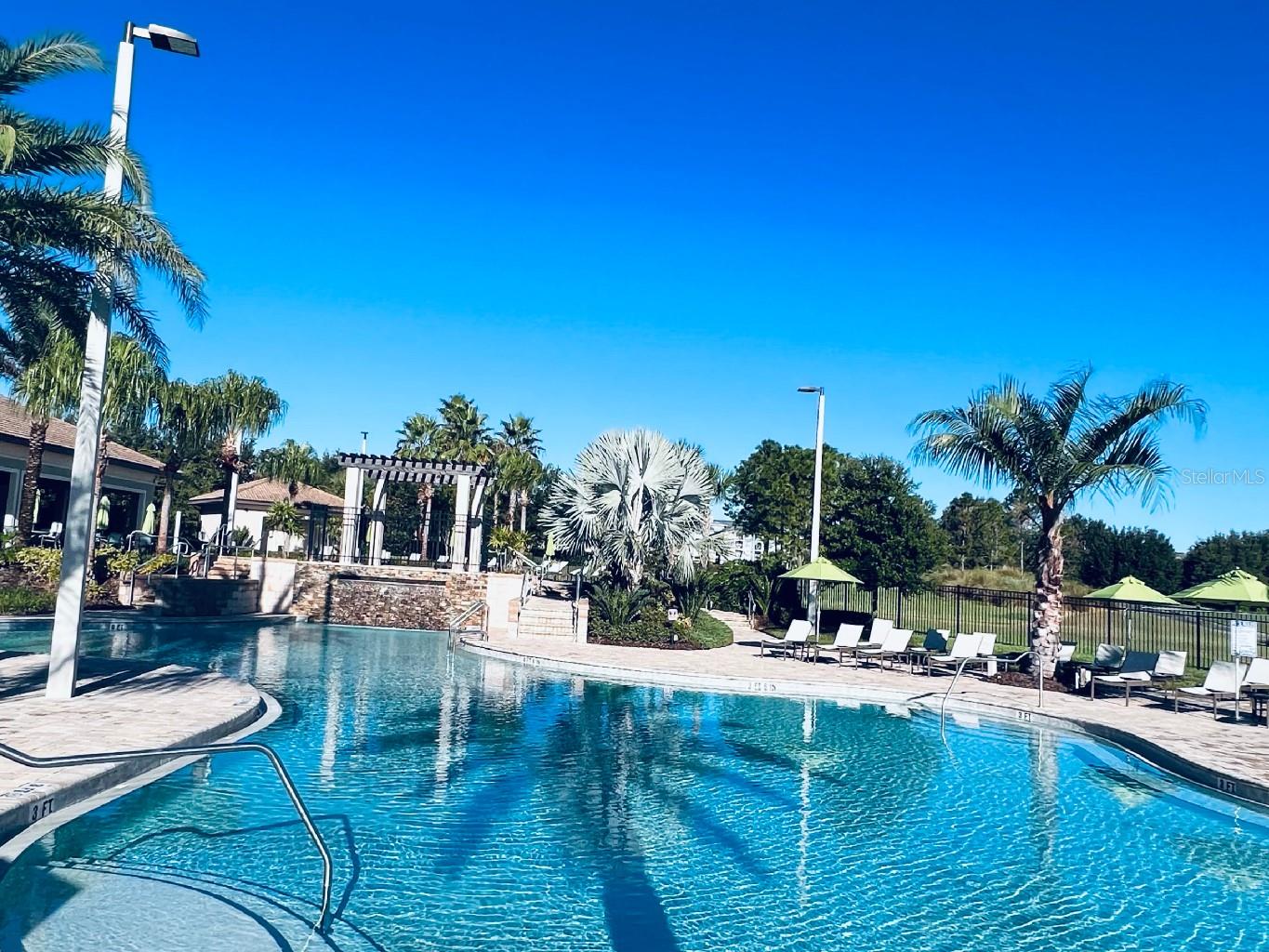 1304 SEA PINES WAY, DAVENPORT, FL, 33896