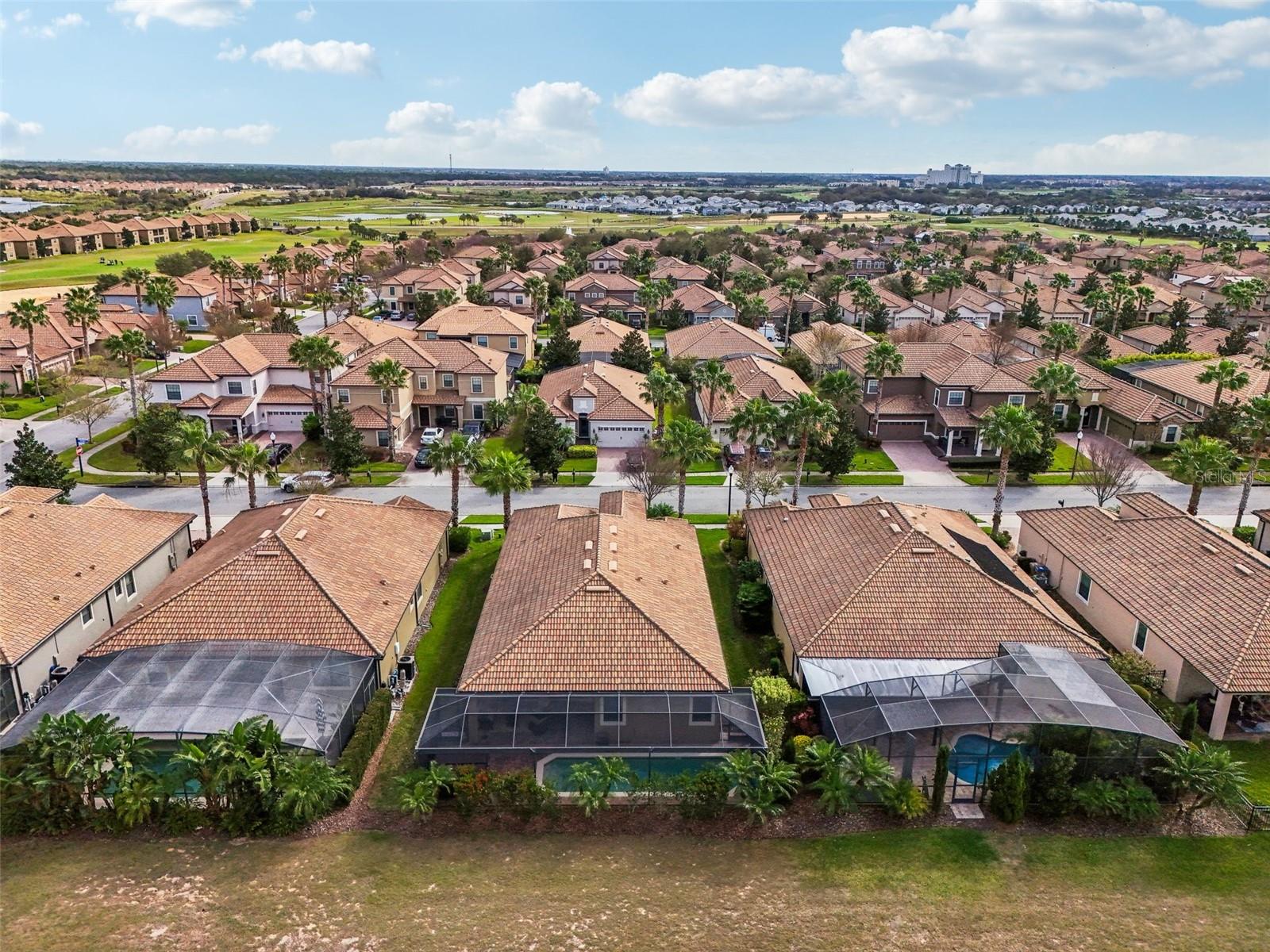 1304 SEA PINES WAY, DAVENPORT, FL, 33896