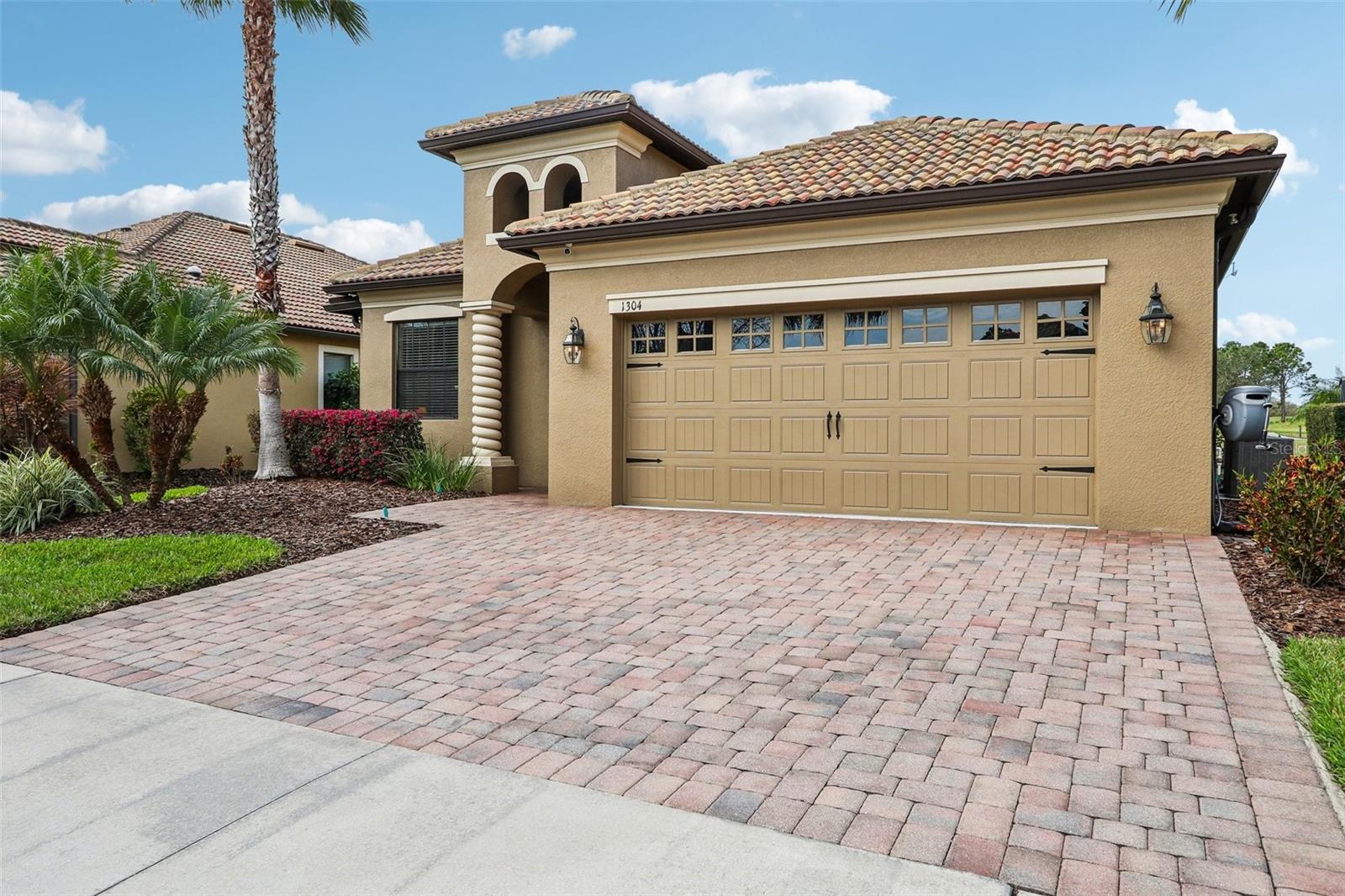 1304 SEA PINES WAY, DAVENPORT, FL, 33896