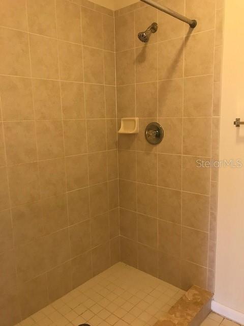 1916 SE CLATTERBRIDGE RD, OCALA, FL, 34471