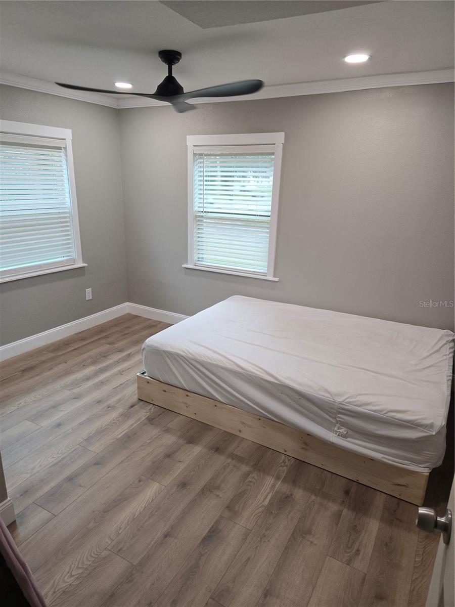 101 W LEMON ST #2, TARPON SPRINGS, FL, 34689