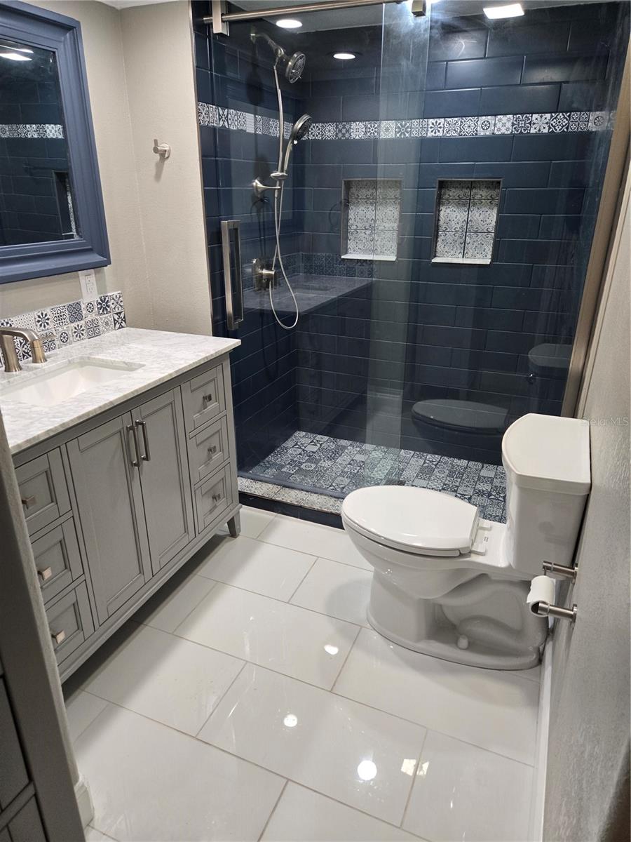 101 W LEMON ST #2, TARPON SPRINGS, FL, 34689