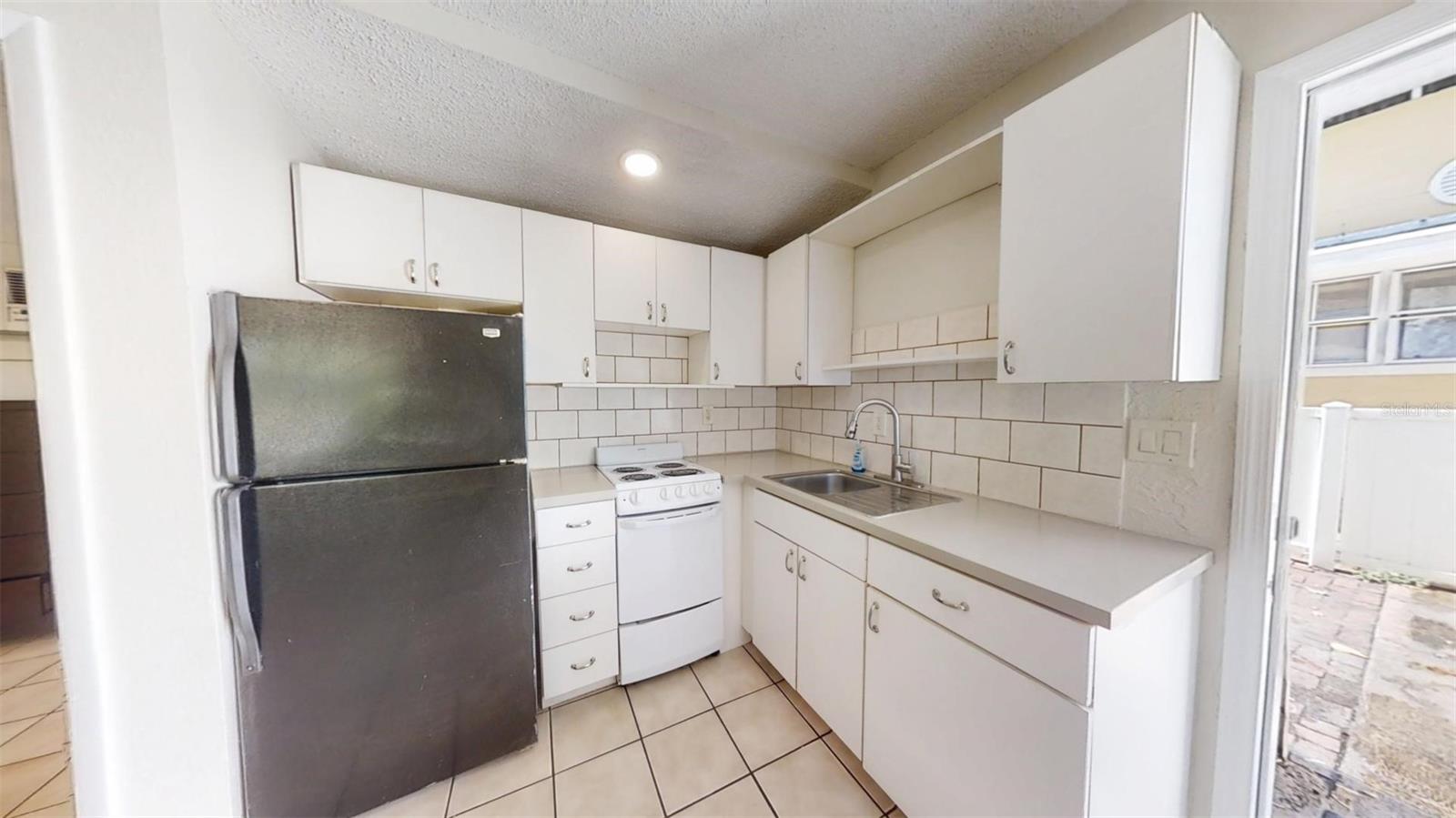5000 1/2 3RD AVE N, ST PETERSBURG, FL, 33710