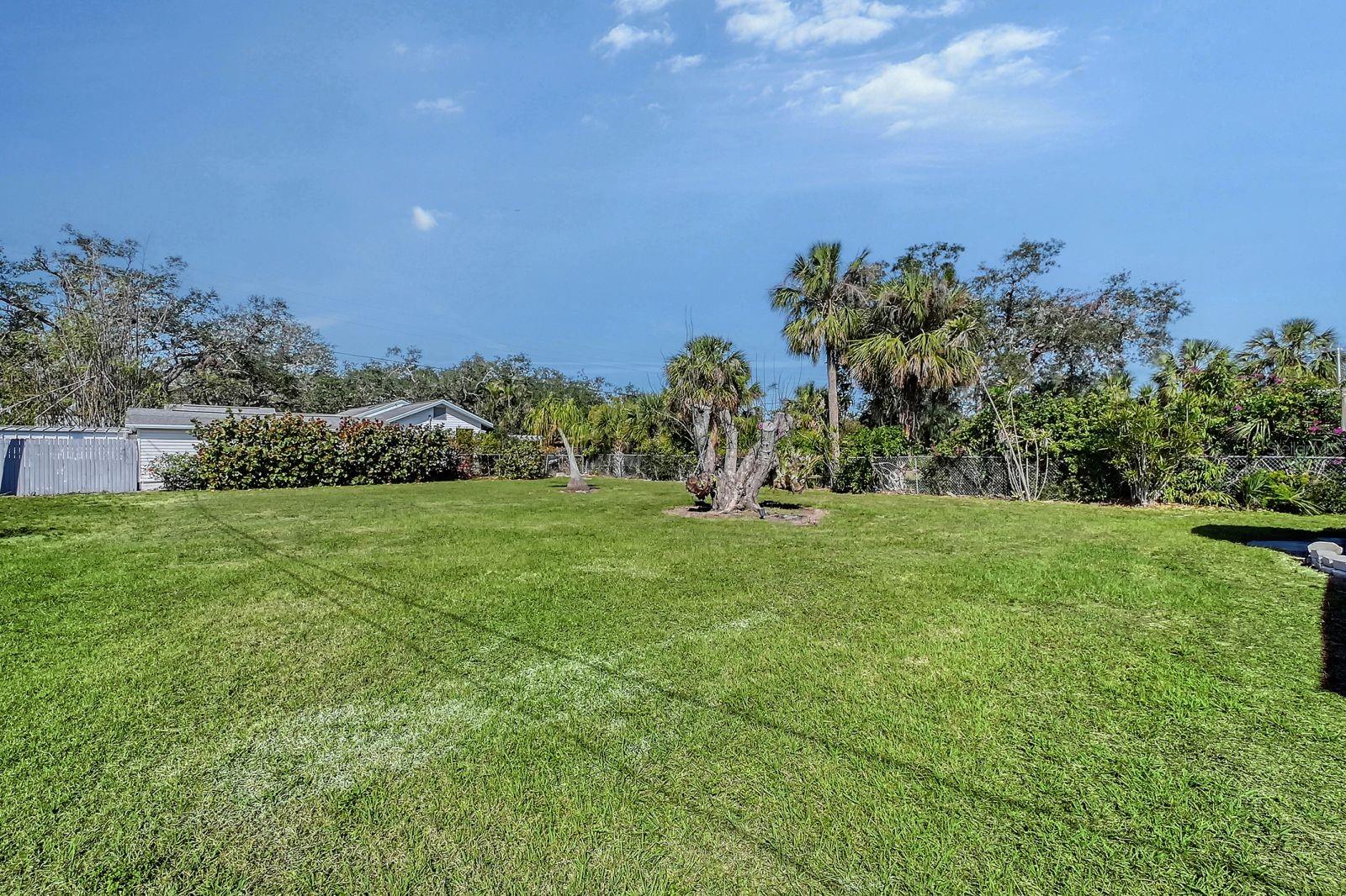 2406 BREAKWATER CIR, SARASOTA, FL, 34231