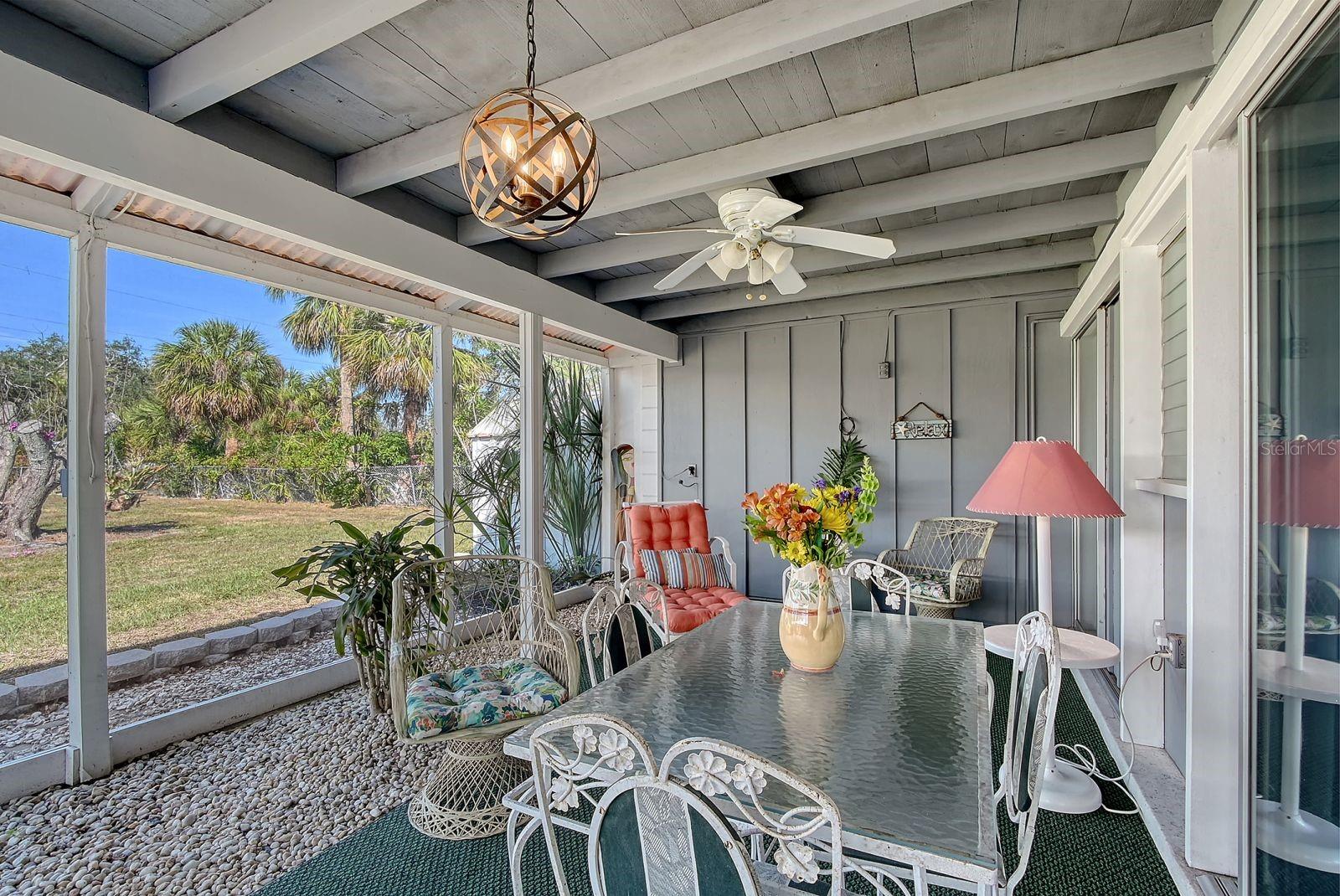 2406 BREAKWATER CIR, SARASOTA, FL, 34231