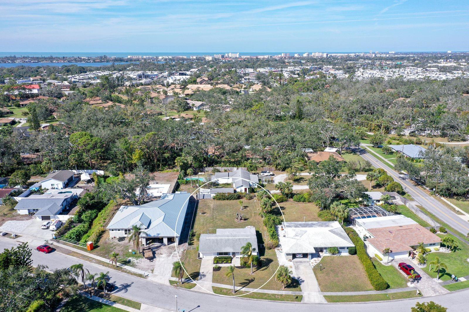 2406 BREAKWATER CIR, SARASOTA, FL, 34231