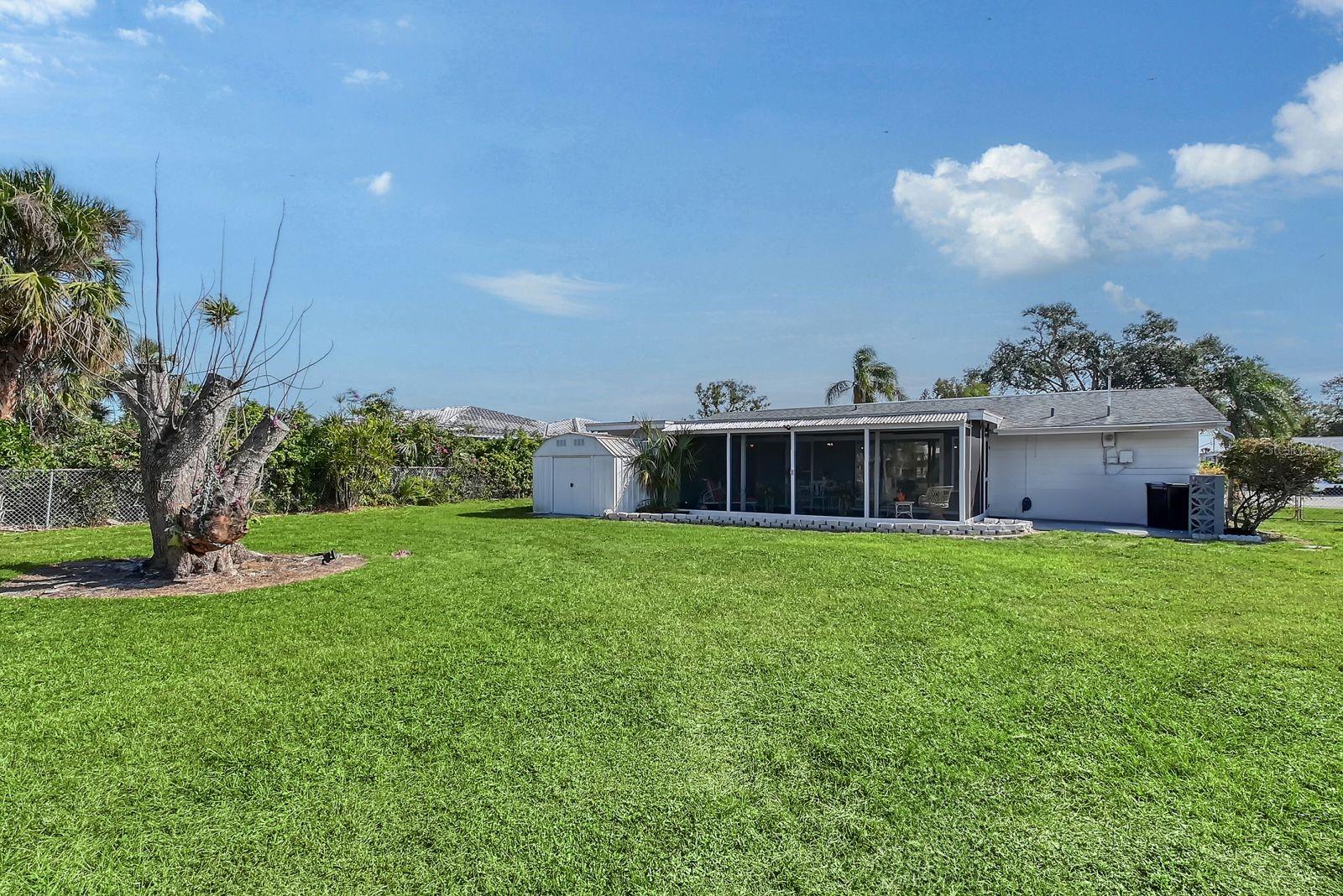 2406 BREAKWATER CIR, SARASOTA, FL, 34231