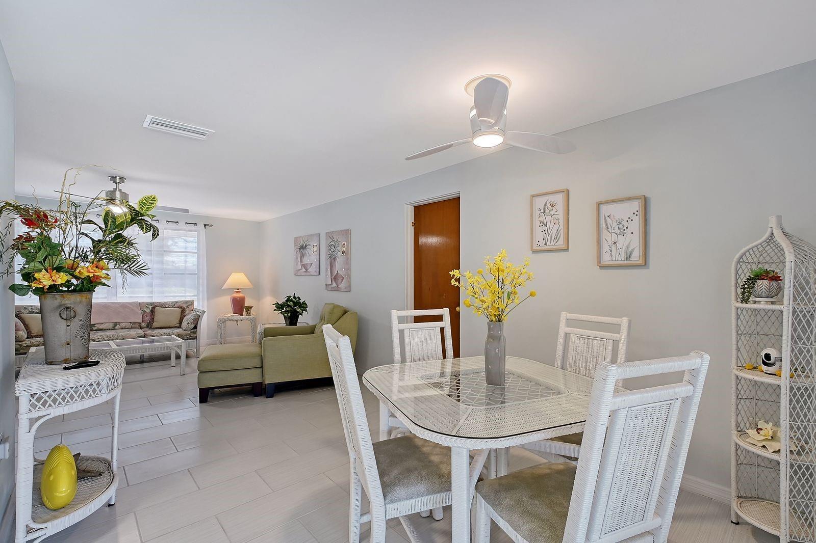 2406 BREAKWATER CIR, SARASOTA, FL, 34231