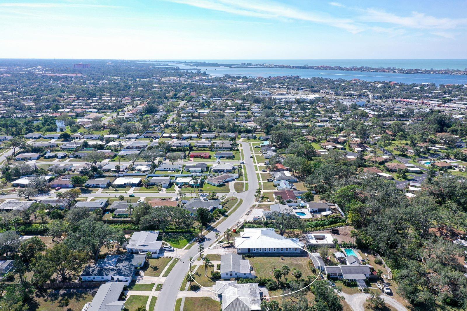 2406 BREAKWATER CIR, SARASOTA, FL, 34231