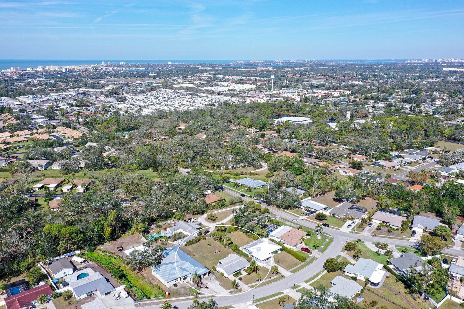 2406 BREAKWATER CIR, SARASOTA, FL, 34231