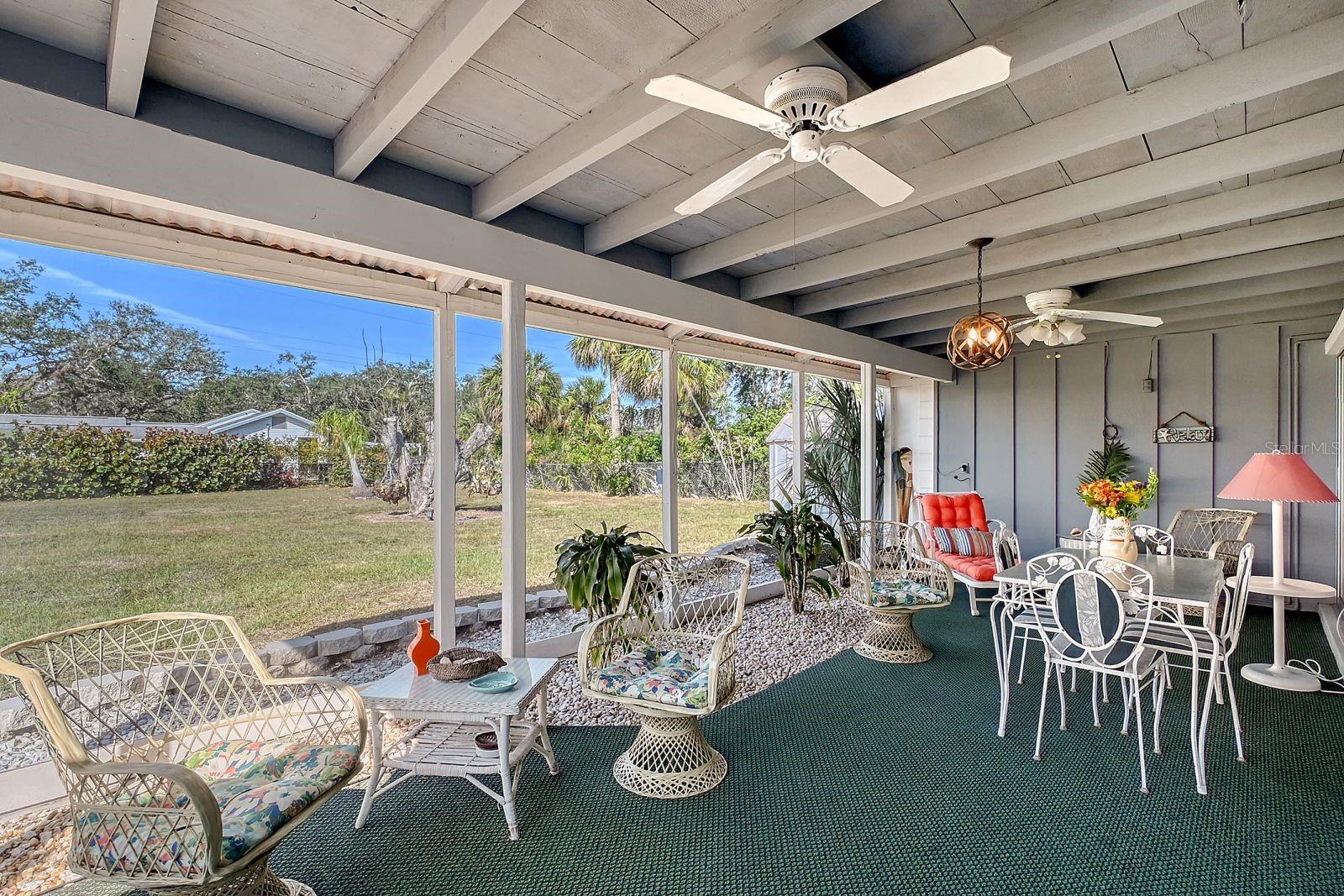2406 BREAKWATER CIR, SARASOTA, FL, 34231