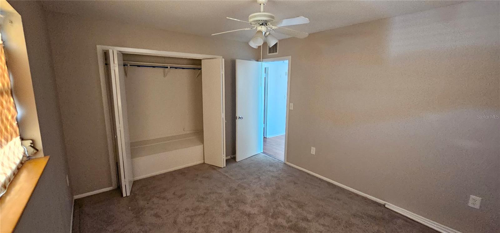 1507 N LAKE DR, SUN CITY CENTER, FL, 33573
