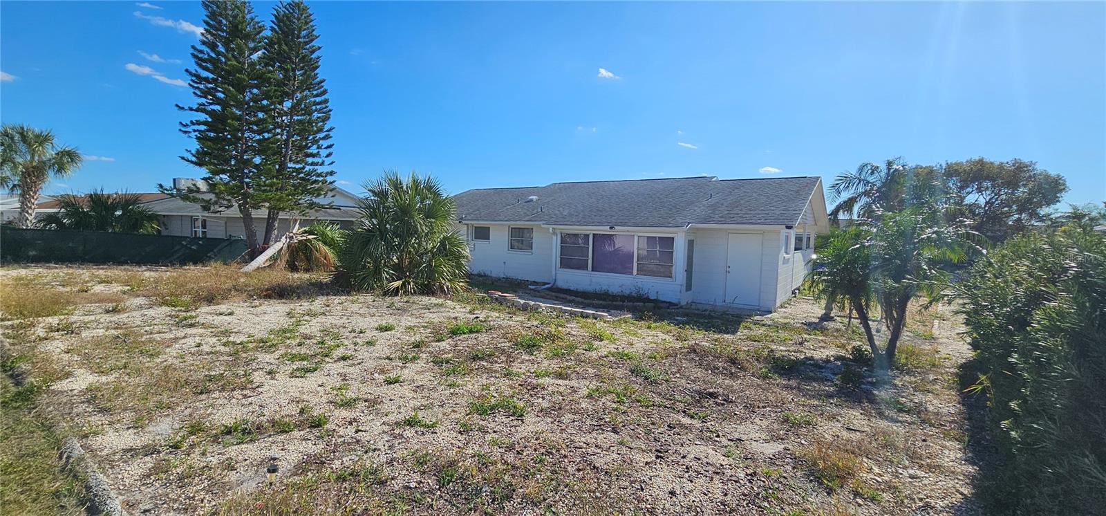1507 N LAKE DR, SUN CITY CENTER, FL, 33573