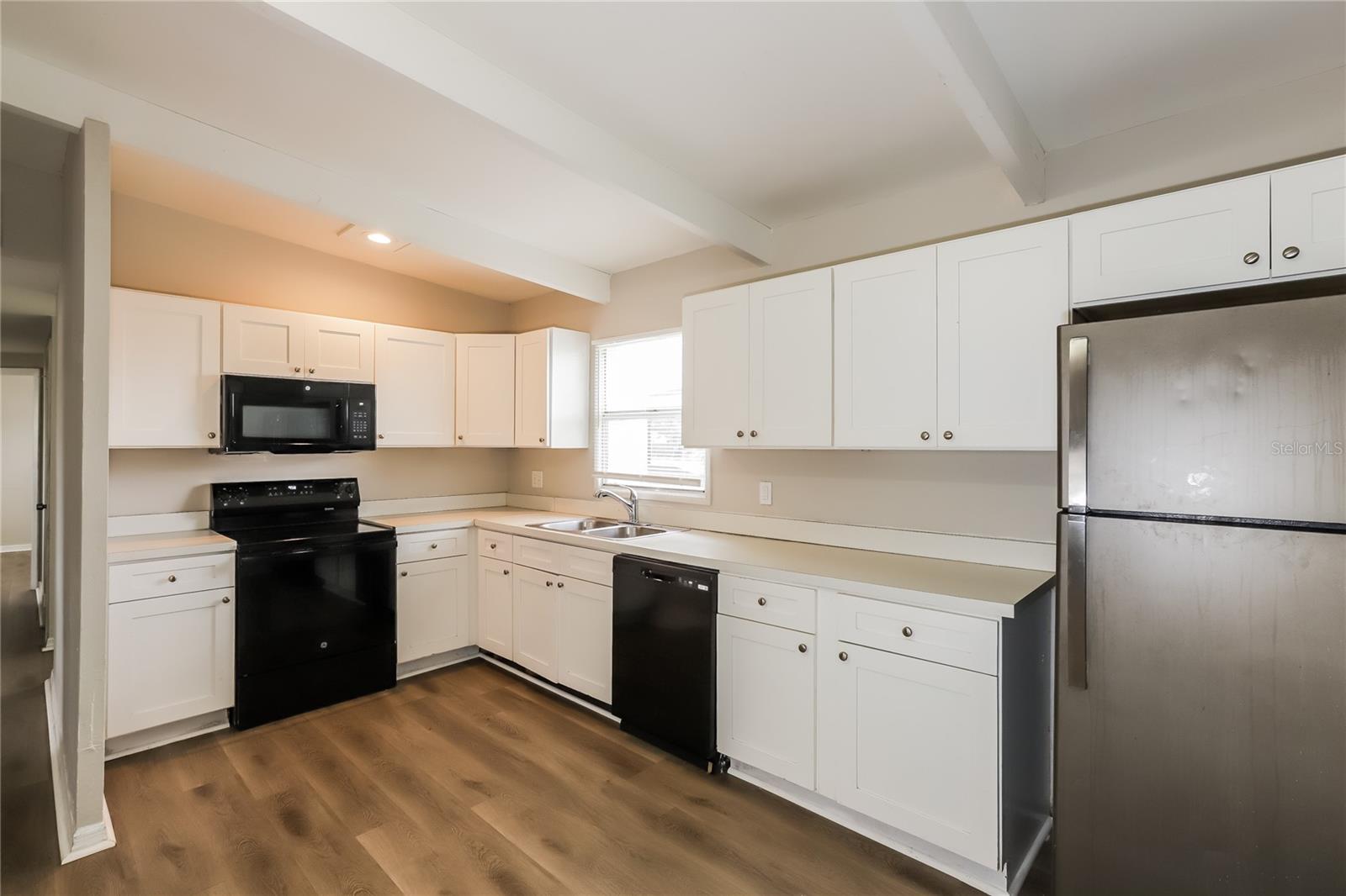 1603 CARNEGIE CIR, TAMPA, FL, 33619