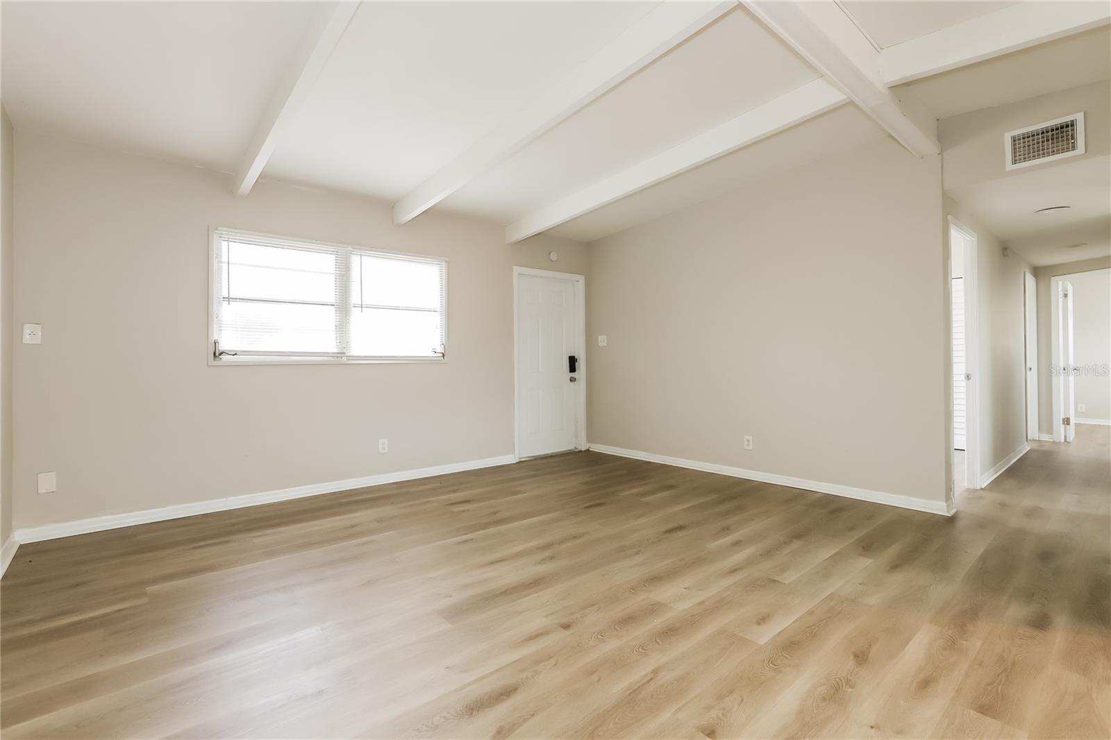 1603 CARNEGIE CIR, TAMPA, FL, 33619